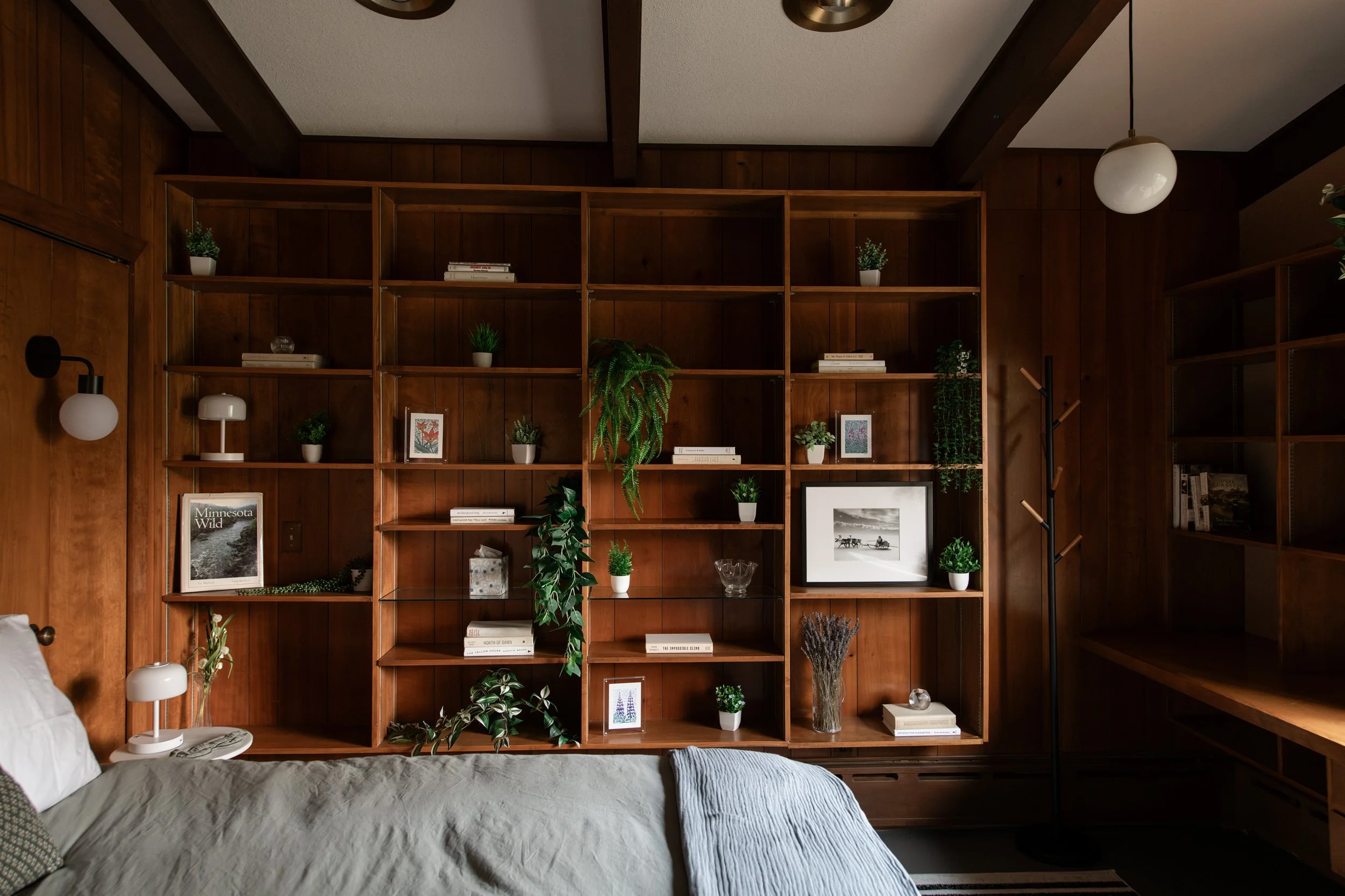 20251026-LODGING-MidMod Minnesota Lakehouse-18.jpg