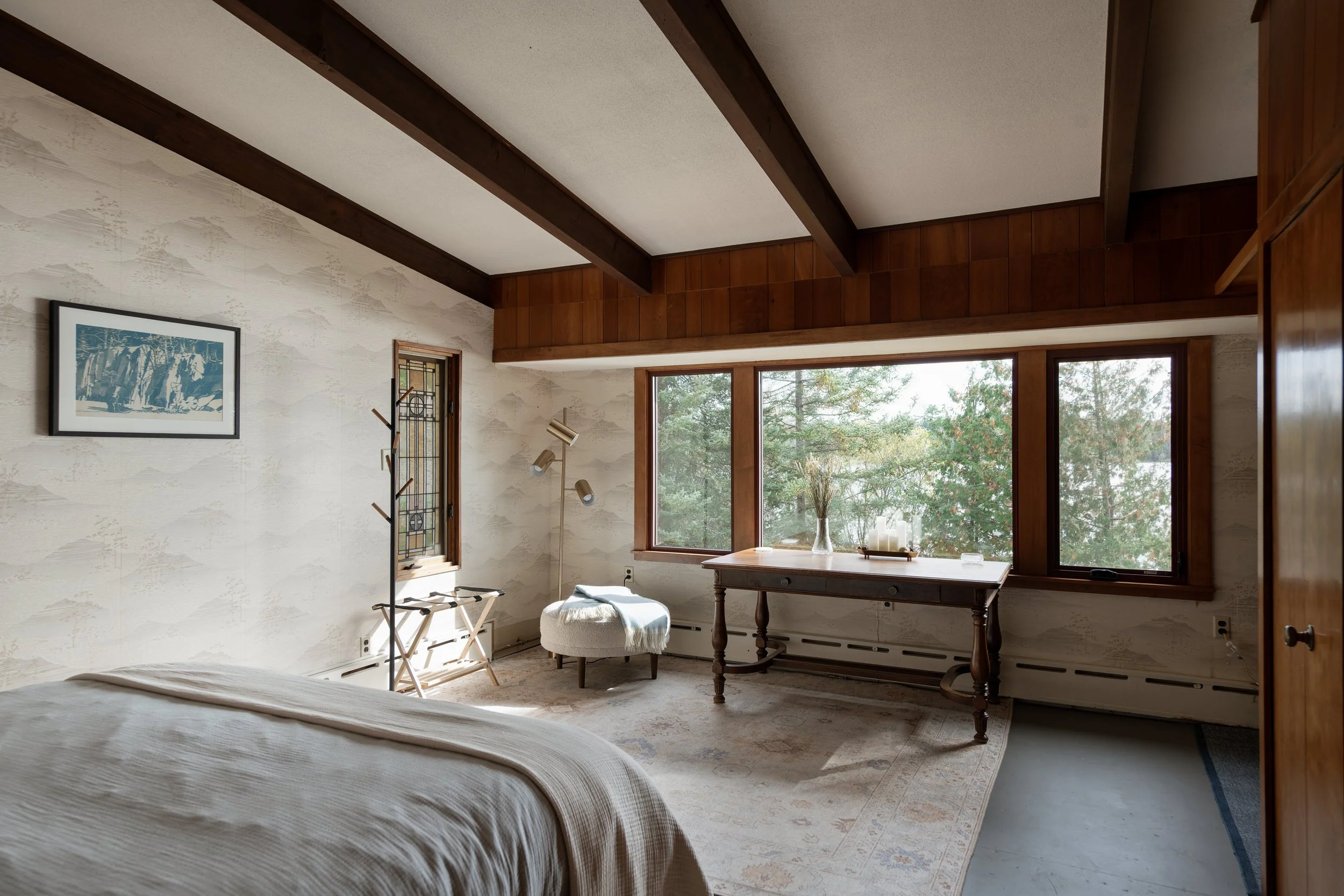 20251026-LODGING-MidMod Minnesota Lakehouse-64.jpg