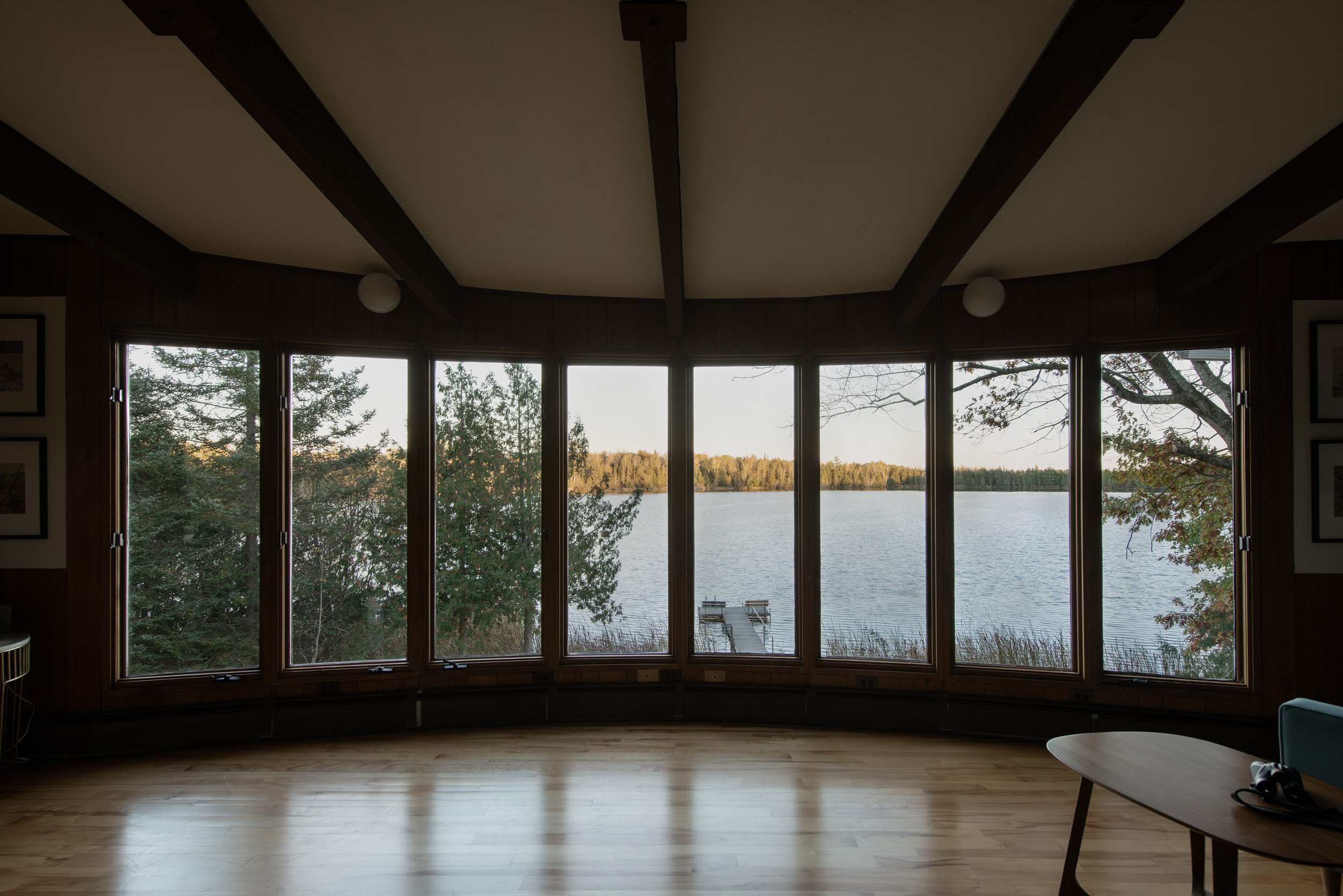 20251026-LODGING-MidMod Minnesota Lakehouse-17.jpg