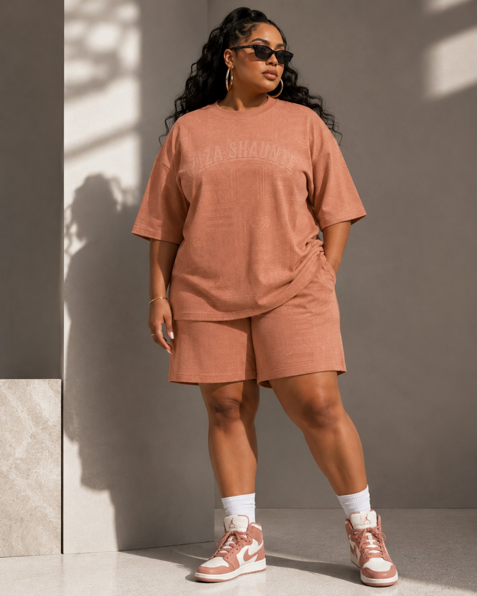 Lowkey fit salmon.png