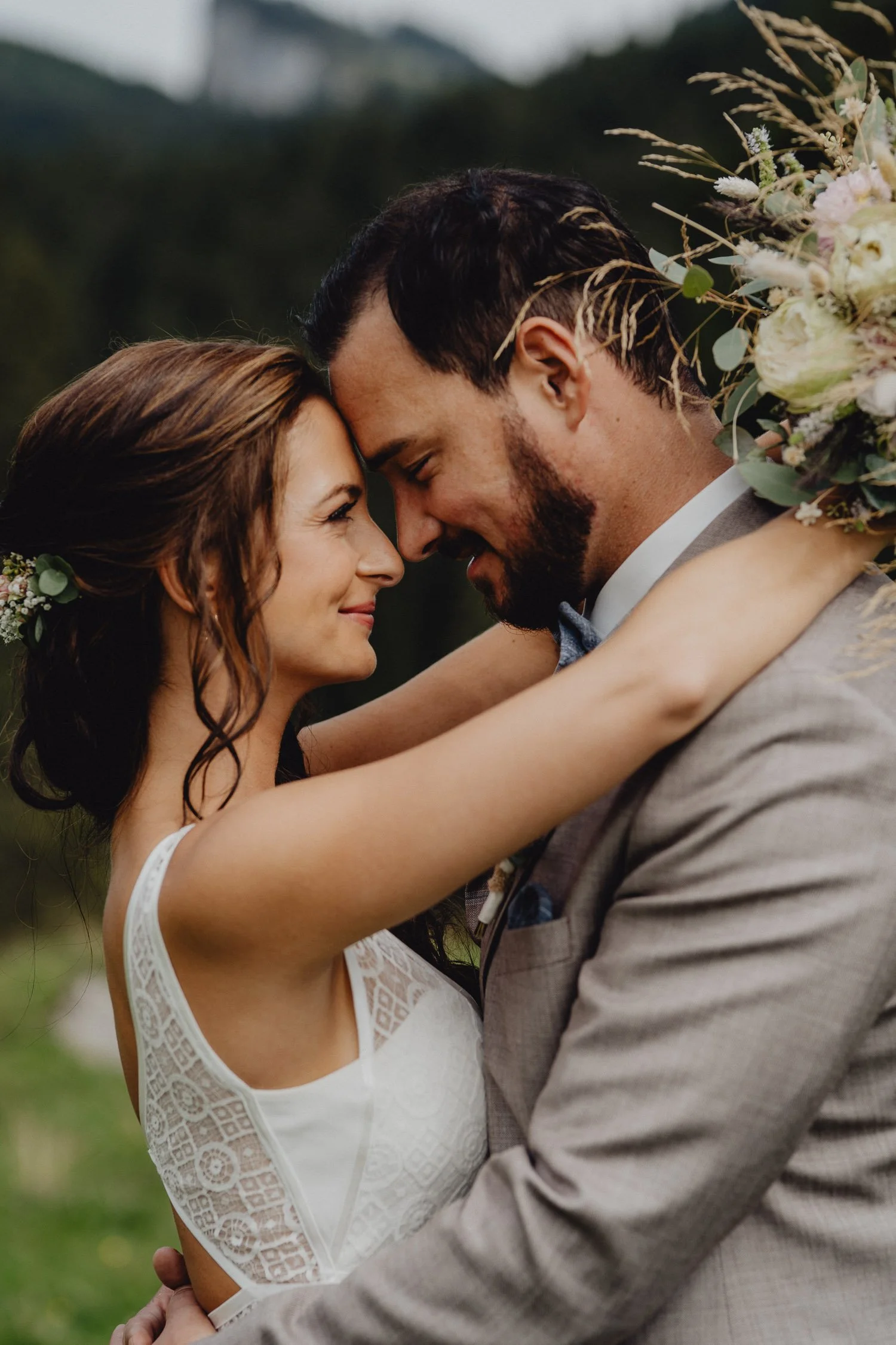 Natürliche Hochzeitsfotografie Vorarlberg