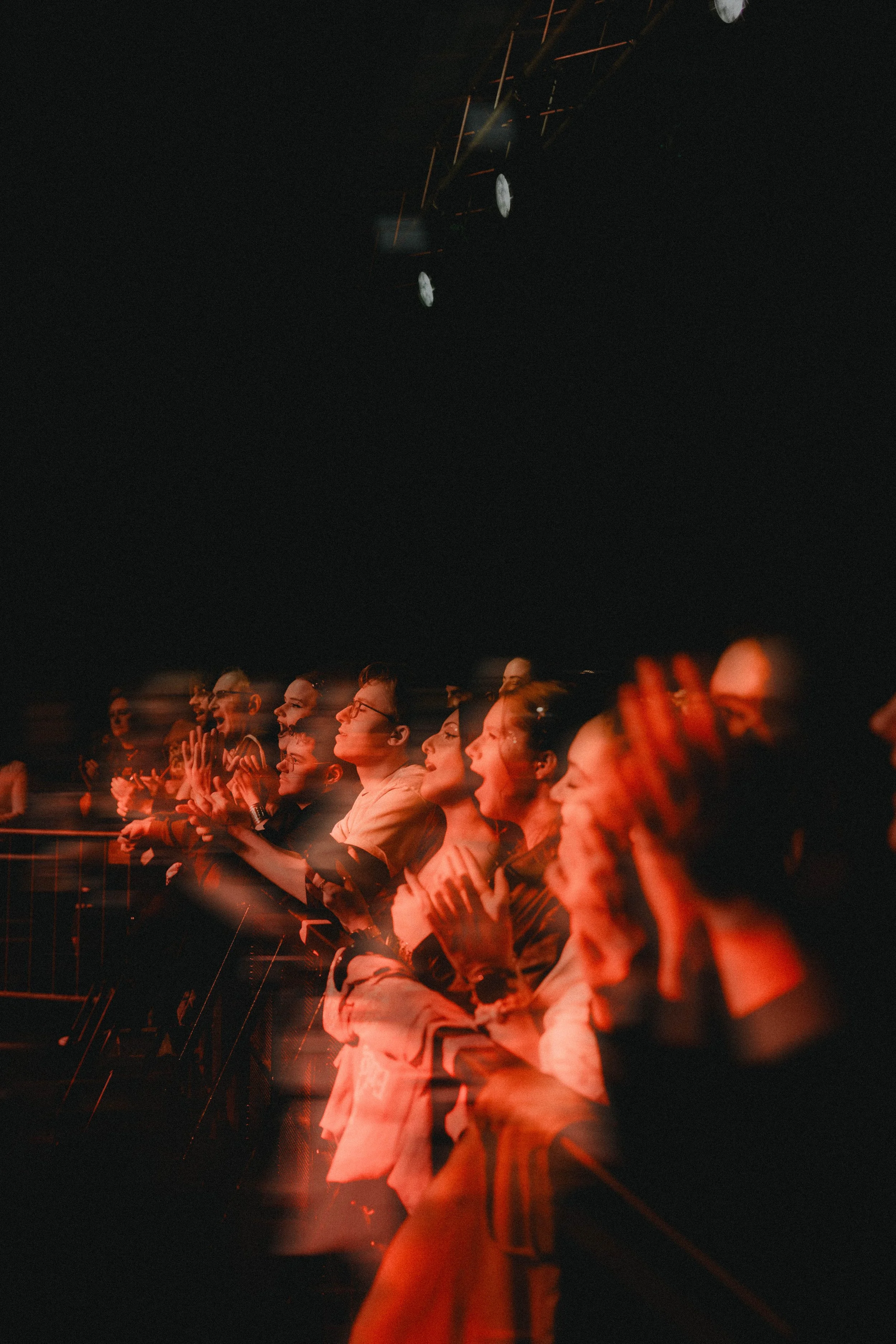 CROWD-3.jpg