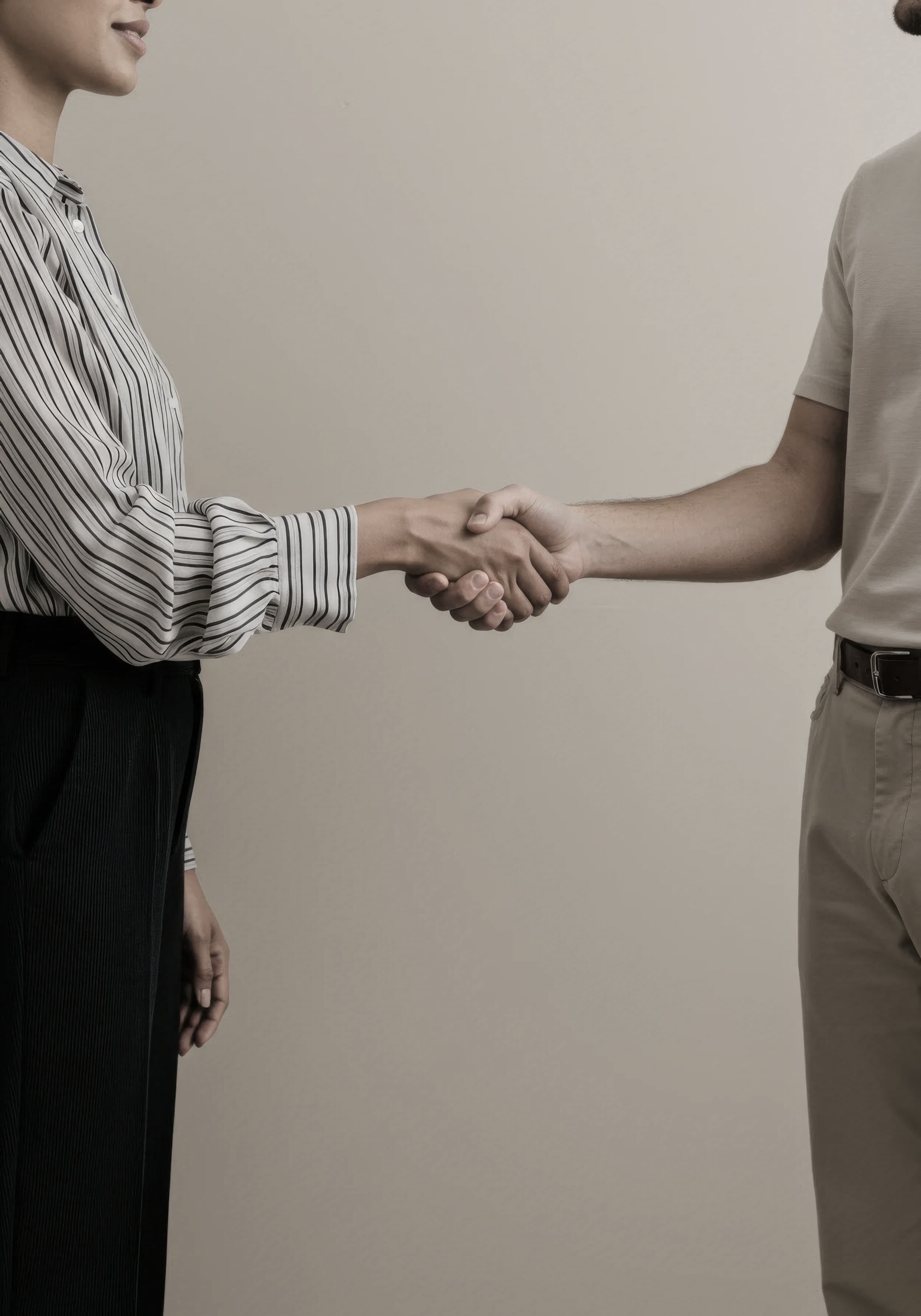 Handshake for services agreement between two people