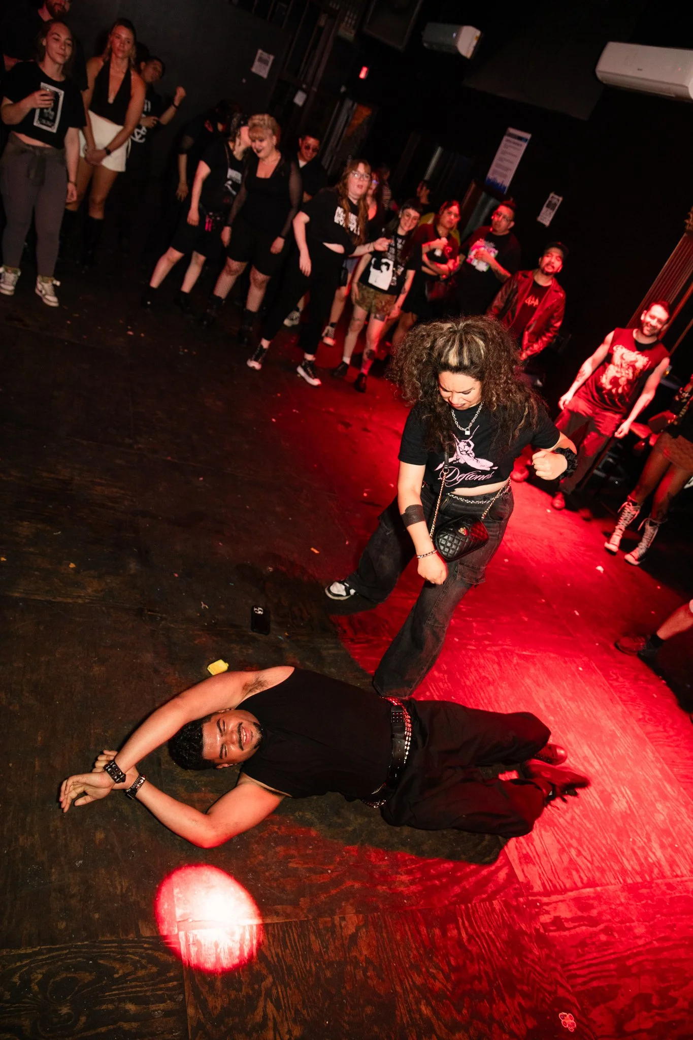 HOUSEOFHEAVY44.jpg