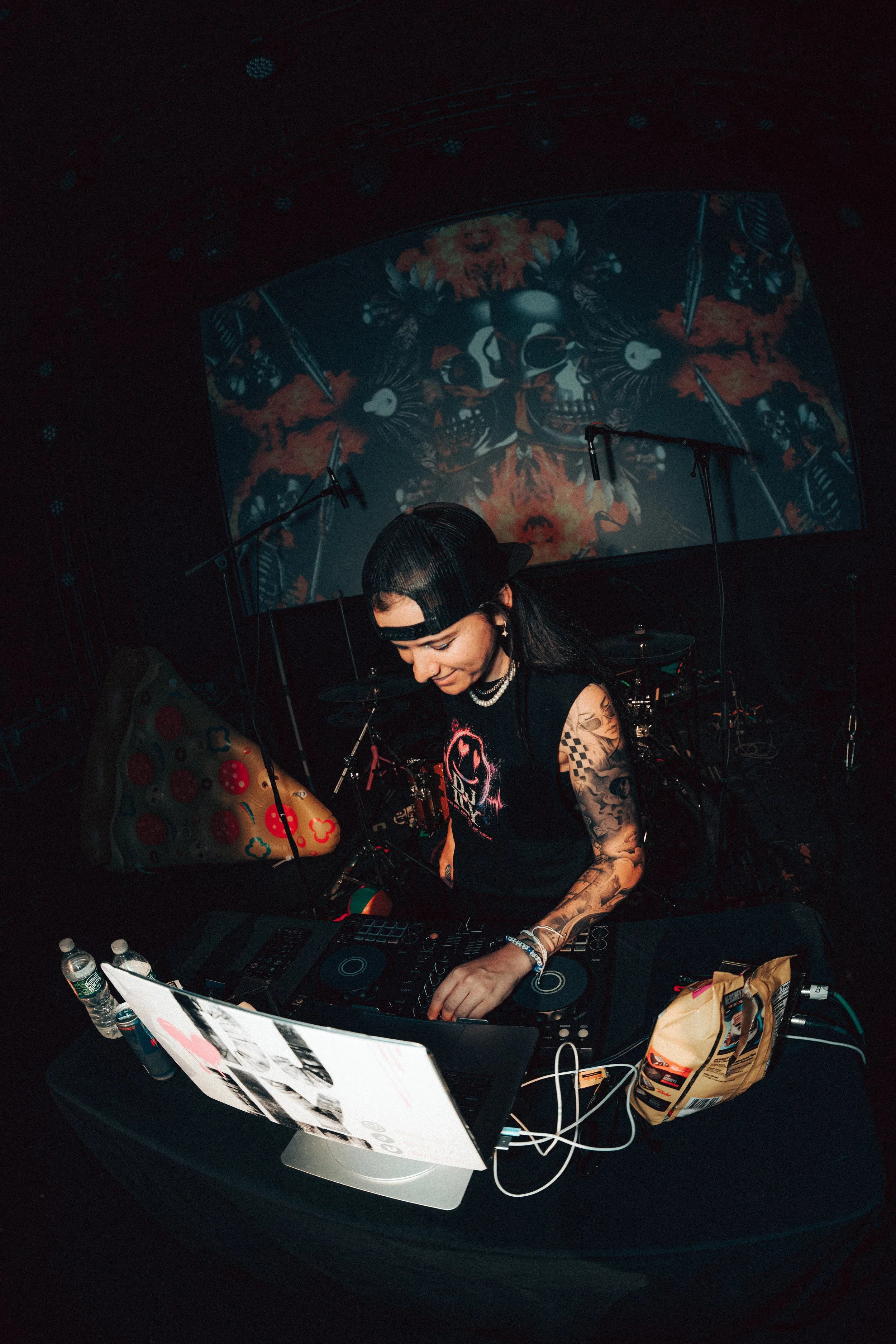 by @Danielzvisual-26.jpg