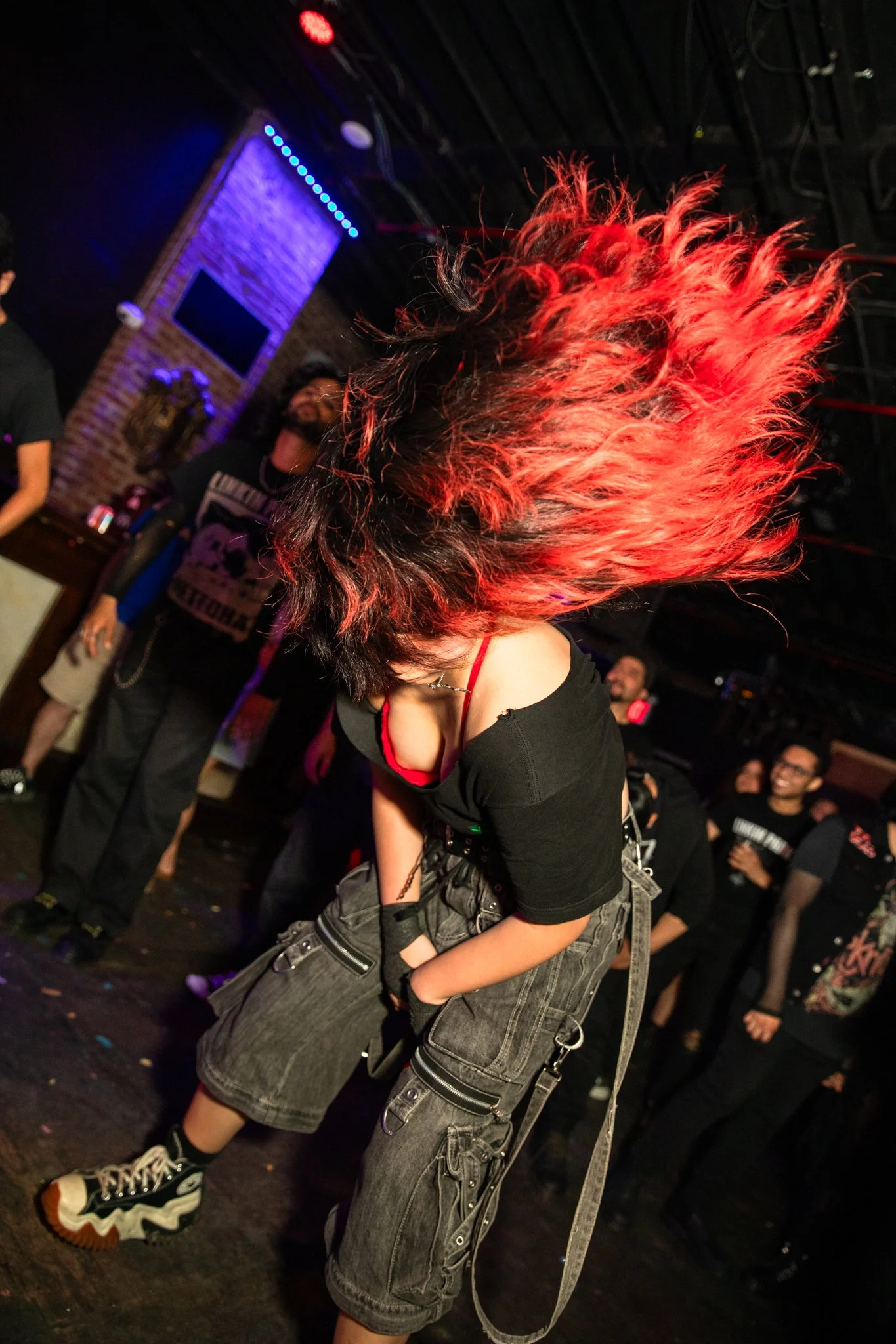 HOUSEOFHEAVY4.jpg