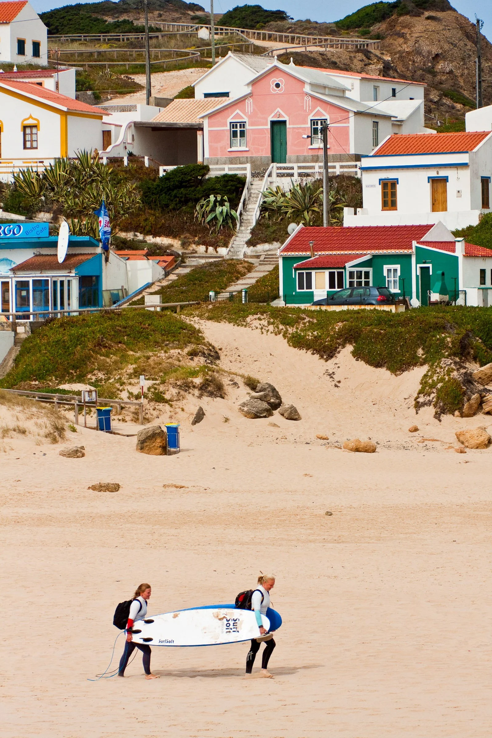 surfing portugal website-6.jpg