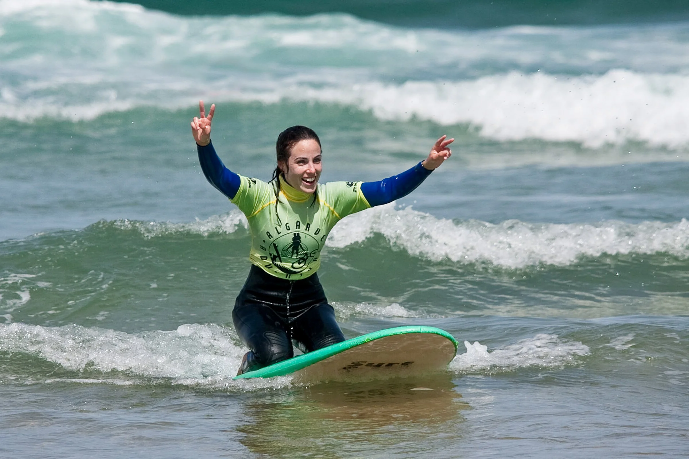 surfing portugal website-21.jpg