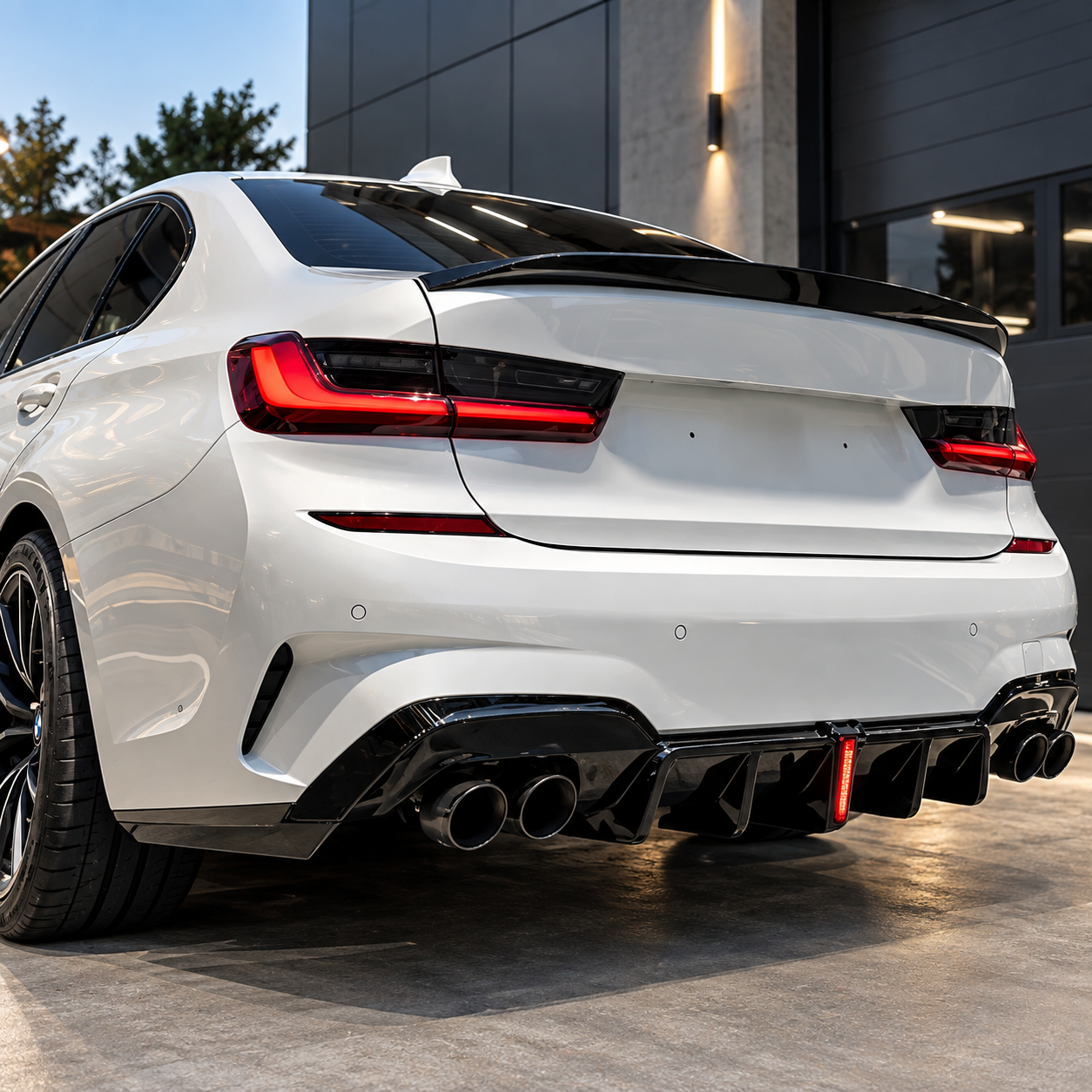 G20 M340i Pre-LCI Competition-Style LED Rear Diffuser V3