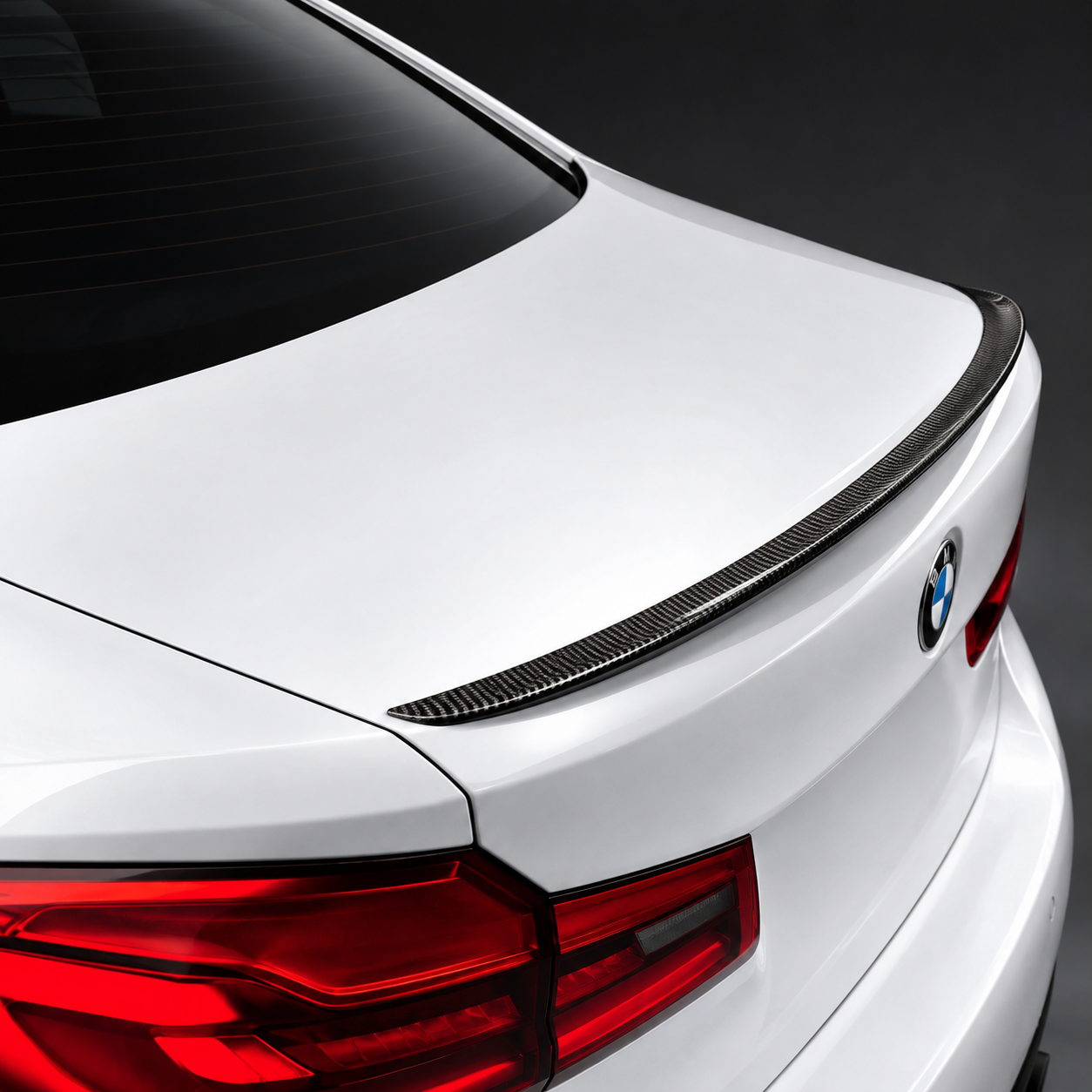 G30/F90 M5-Style Trunk Flat Spoiler V4