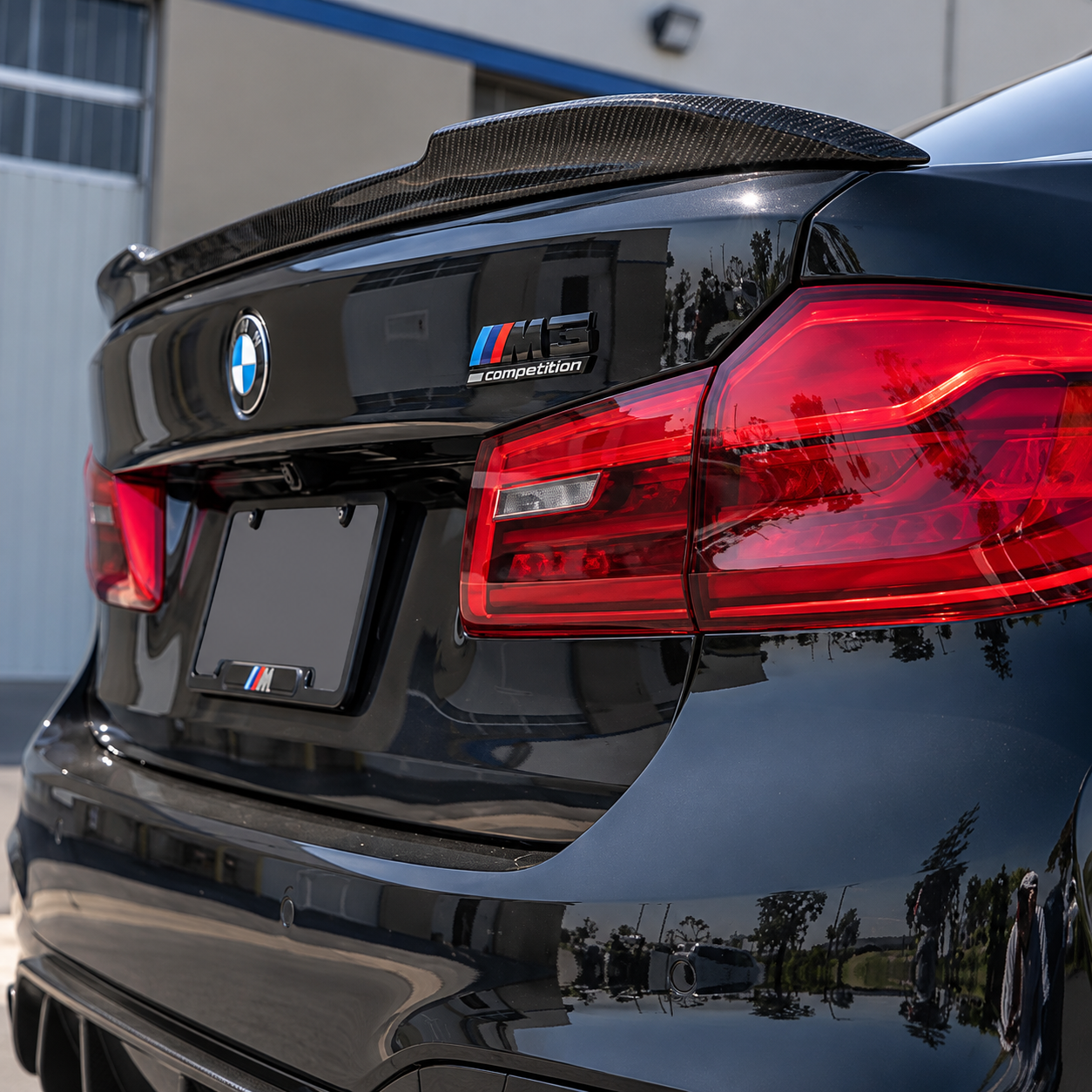 G30/F90 CS-Style Carbon Fibre Trunk Spoiler V6