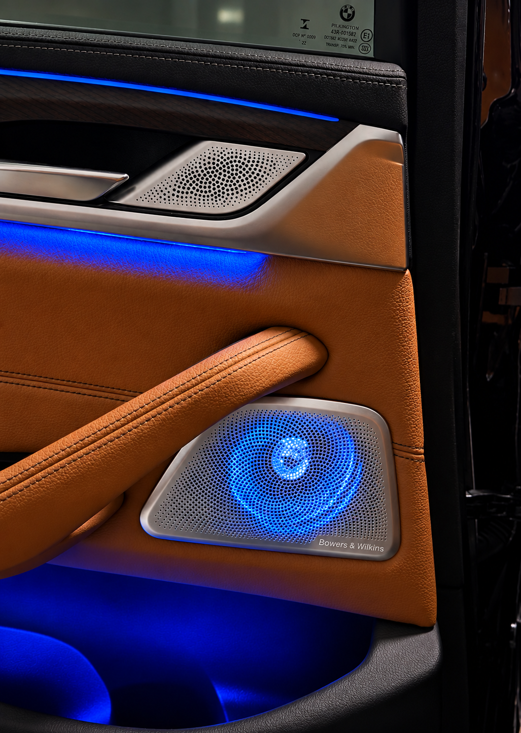 G30/F90 Bowers & Wilkins-Style Ambient Speaker Covers