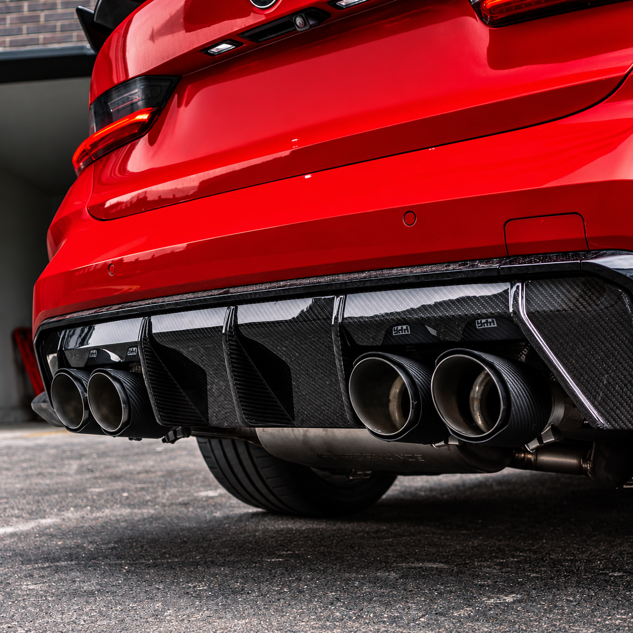 G8X M Performance-Style Rear Diffuser V1