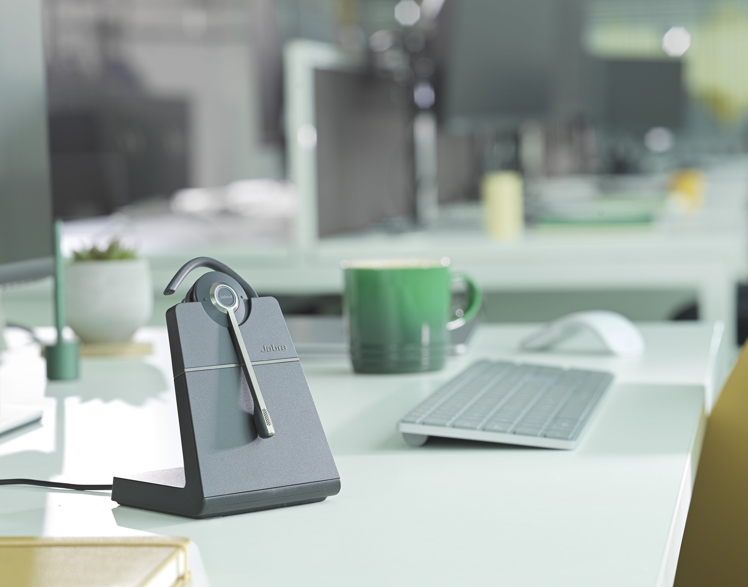 JABRA MAPLE CONVERTABLE DESK V3.jpg