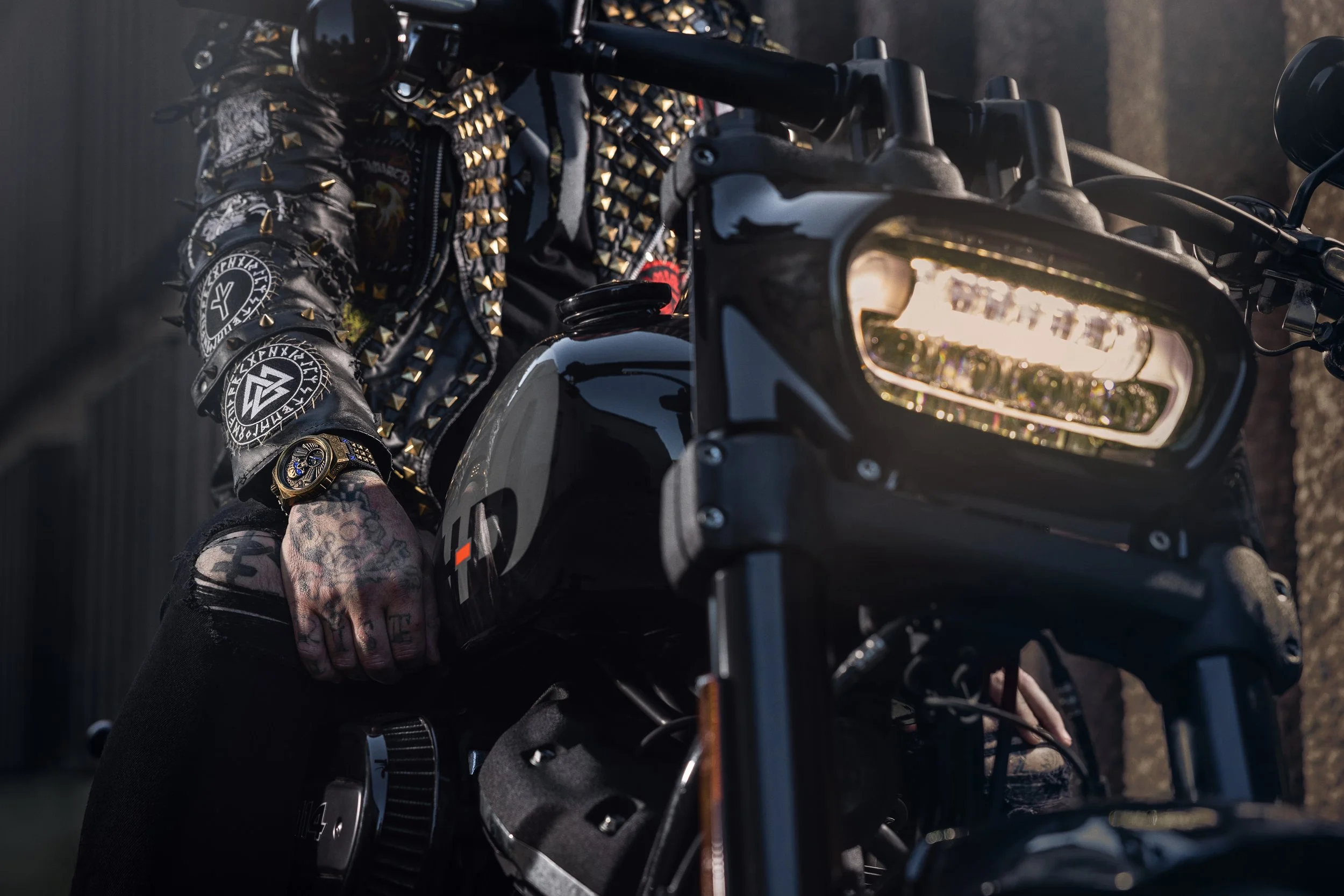 BOMBERG- SKULL WATCHES