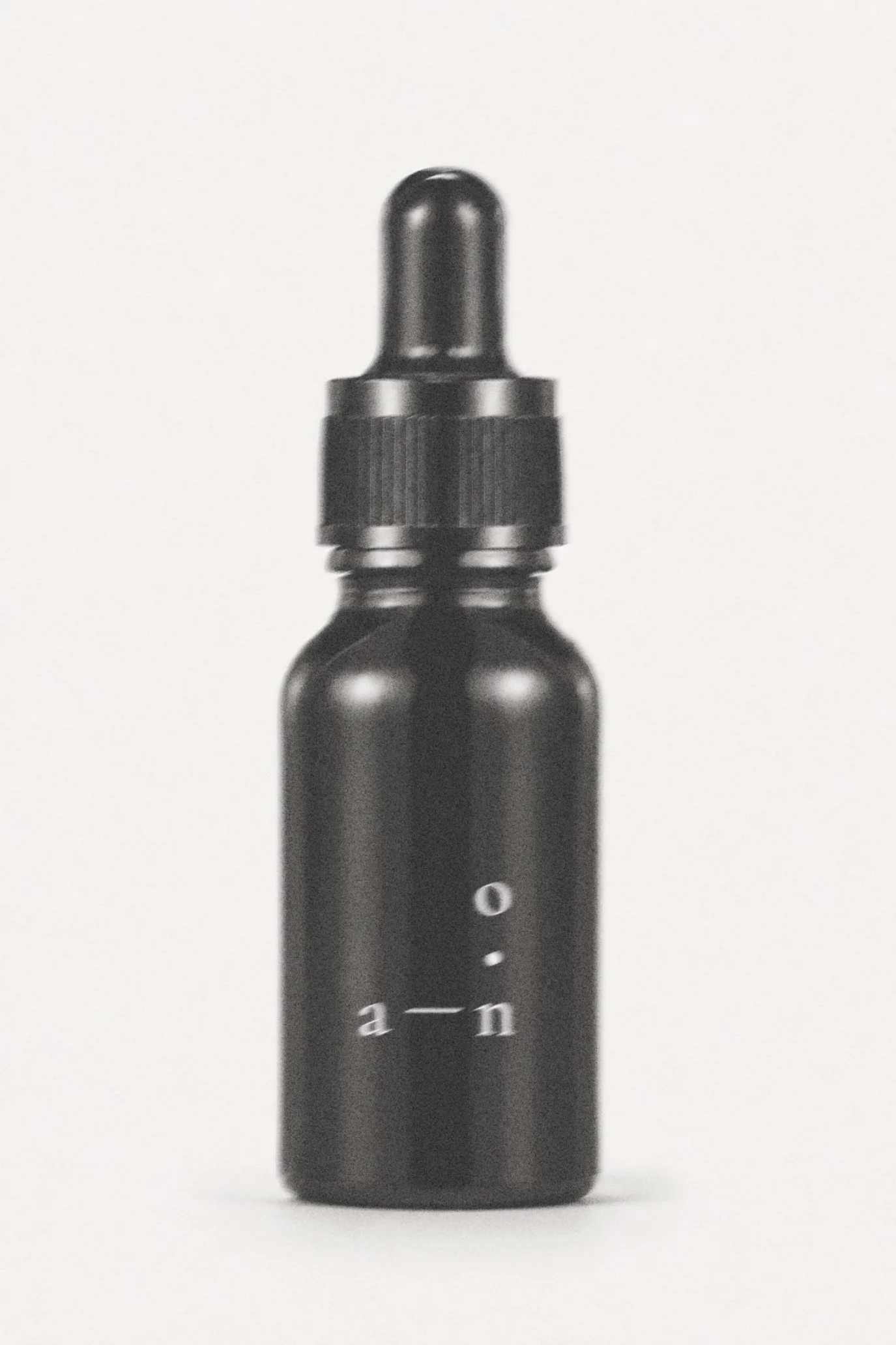 anon bottle labbet.jpg