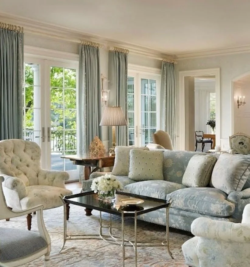 A waterfront living room in Connecticut designed around an @leejofa.brunschwig.nyc.dd linen print in my favorite tones of blue #waterfrontliving #blueandwhite #traditionaldesign #comfort