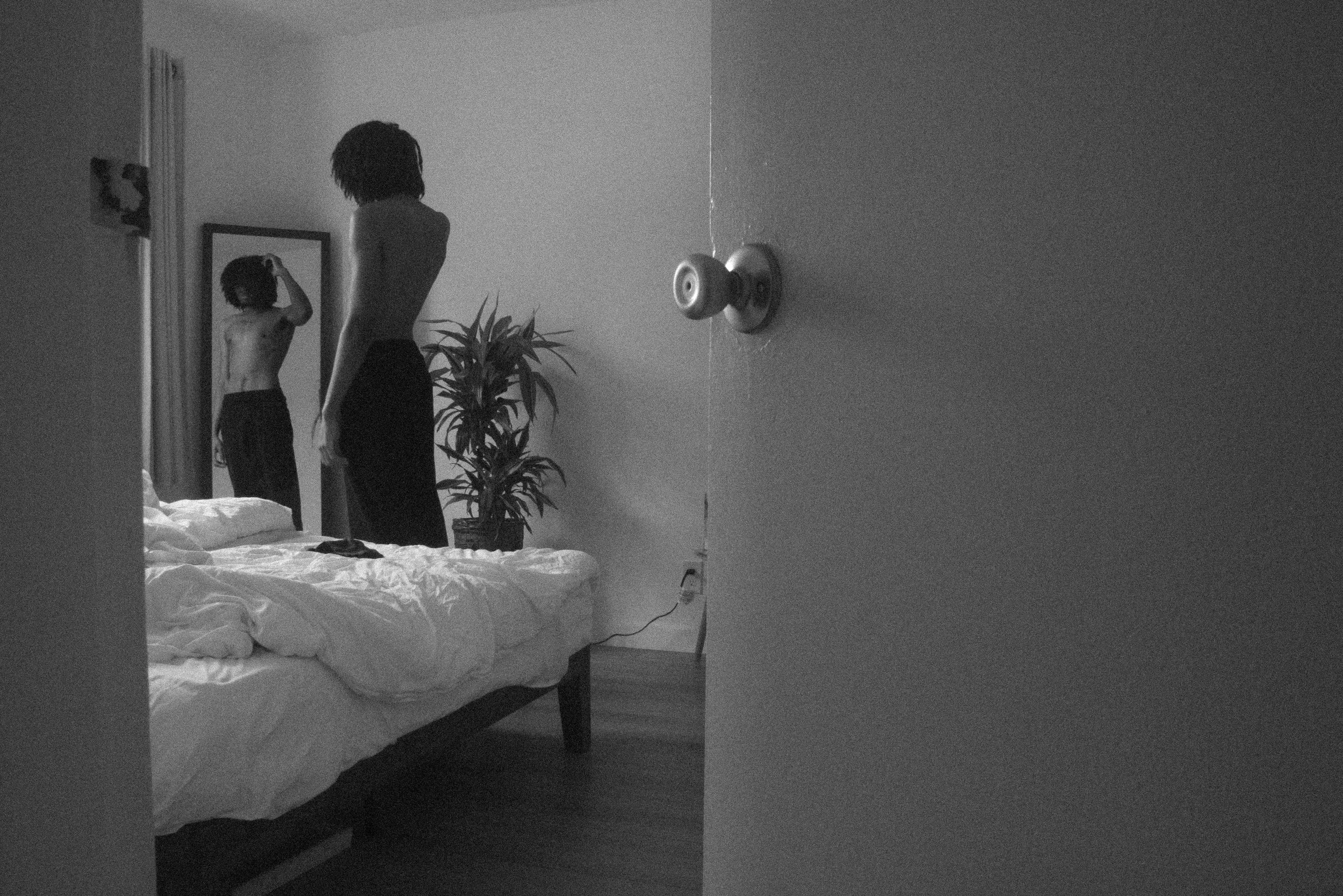 An image from the Restless series.