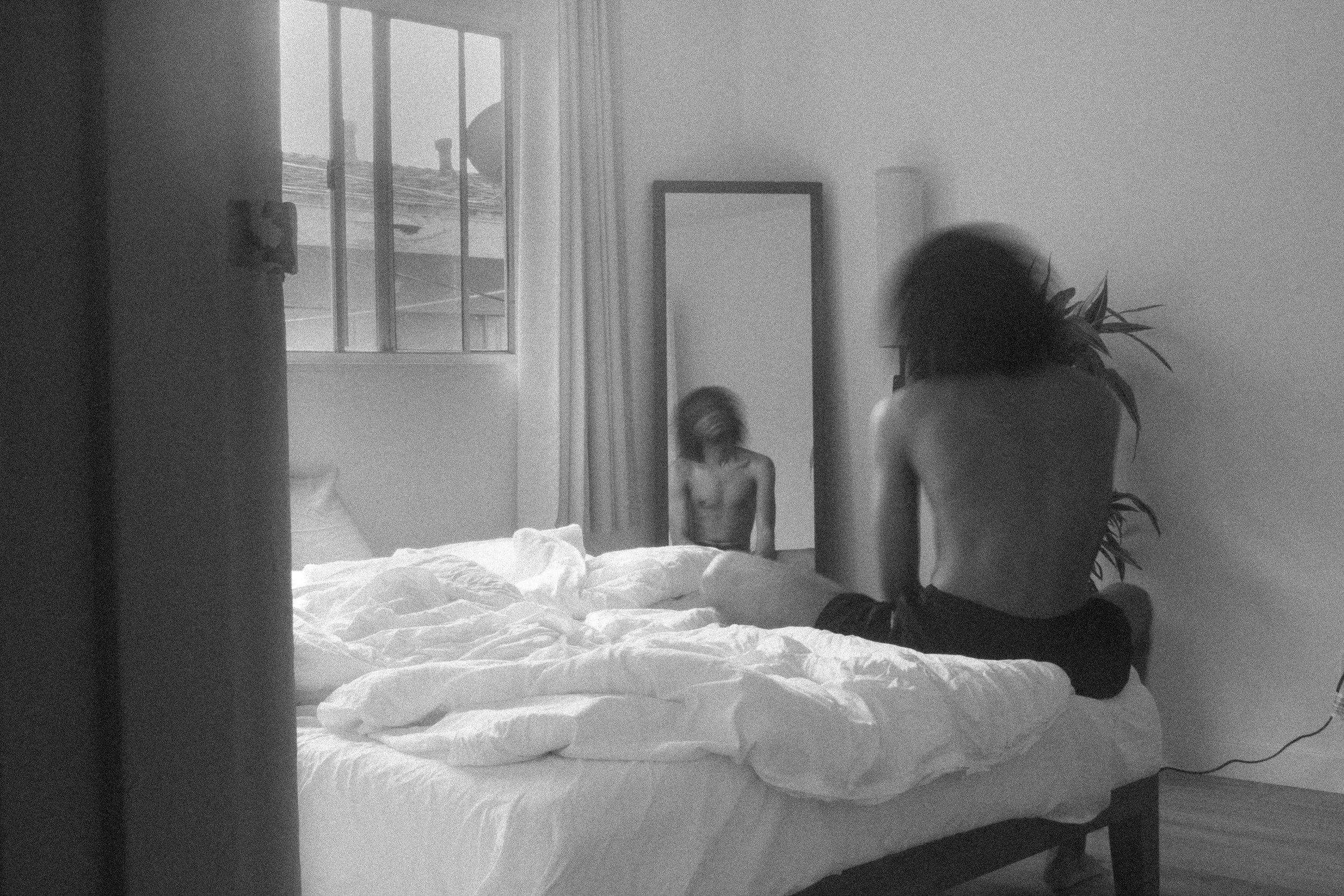 An image from the Restless series.