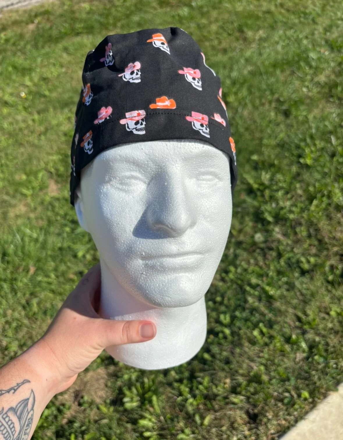 Cowboy Skull Unisex Mann FRONT.jpg