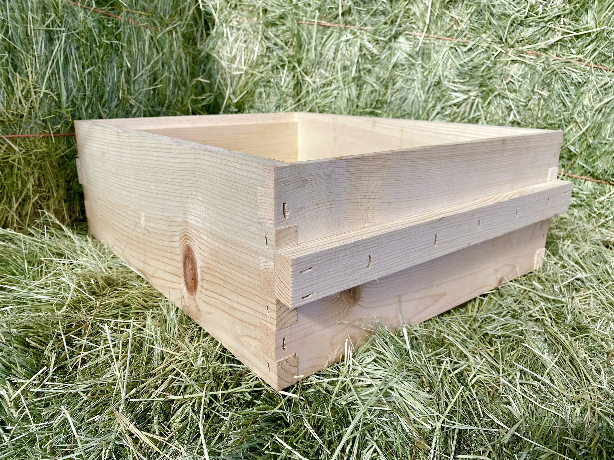 Western (medium) Box - 10 Frame Assembled