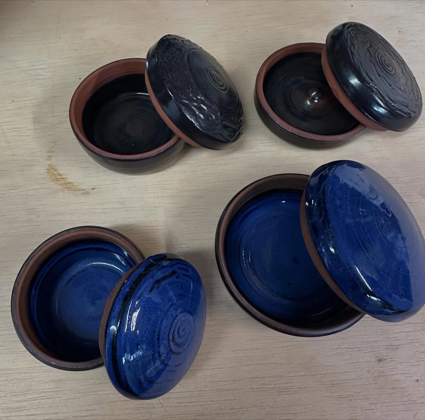 Made these small jars and diffusers a while ago&hellip;let me know what you think.