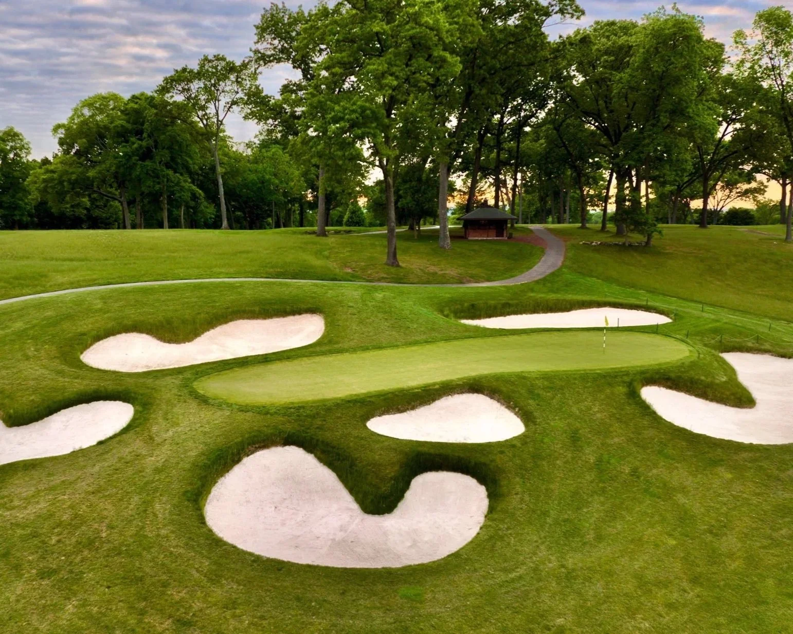 Ridgewood Country Club: Five and Dime