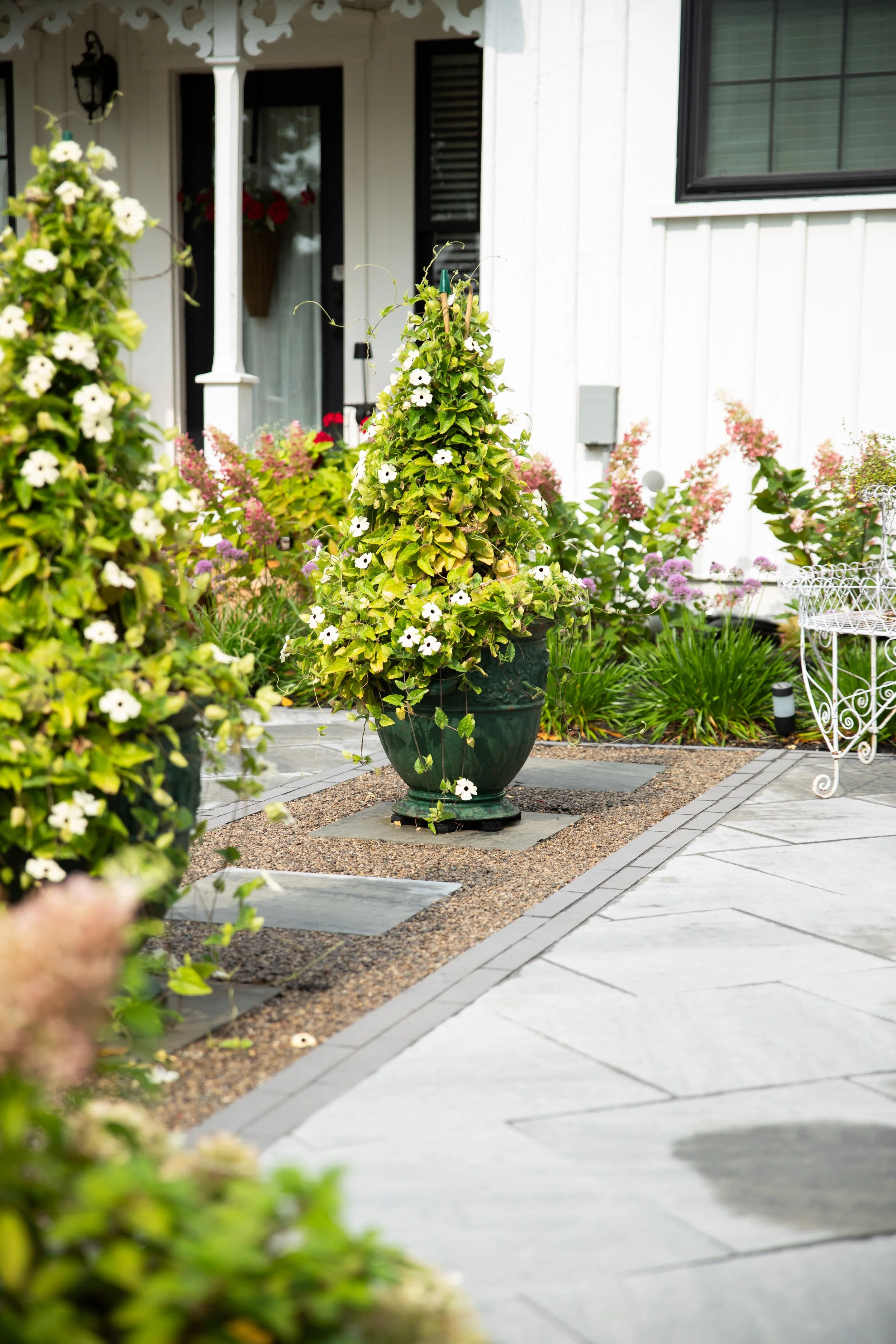 08_30_24_219 S Walnut_Ground-19.jpg