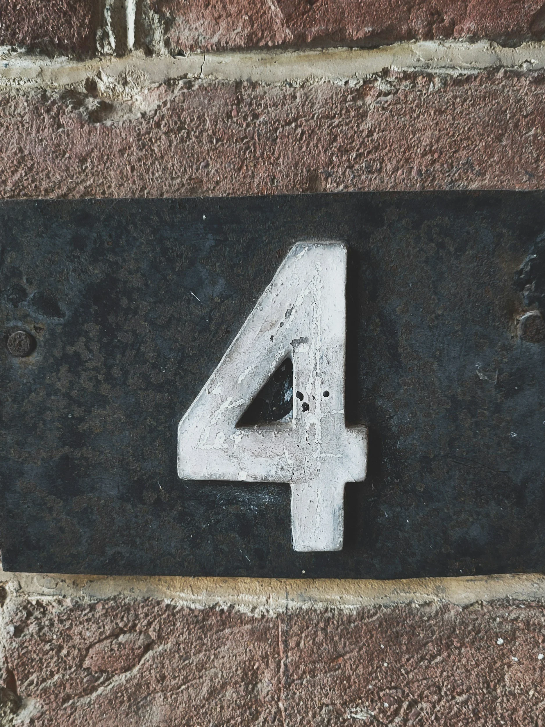 image of the number four.