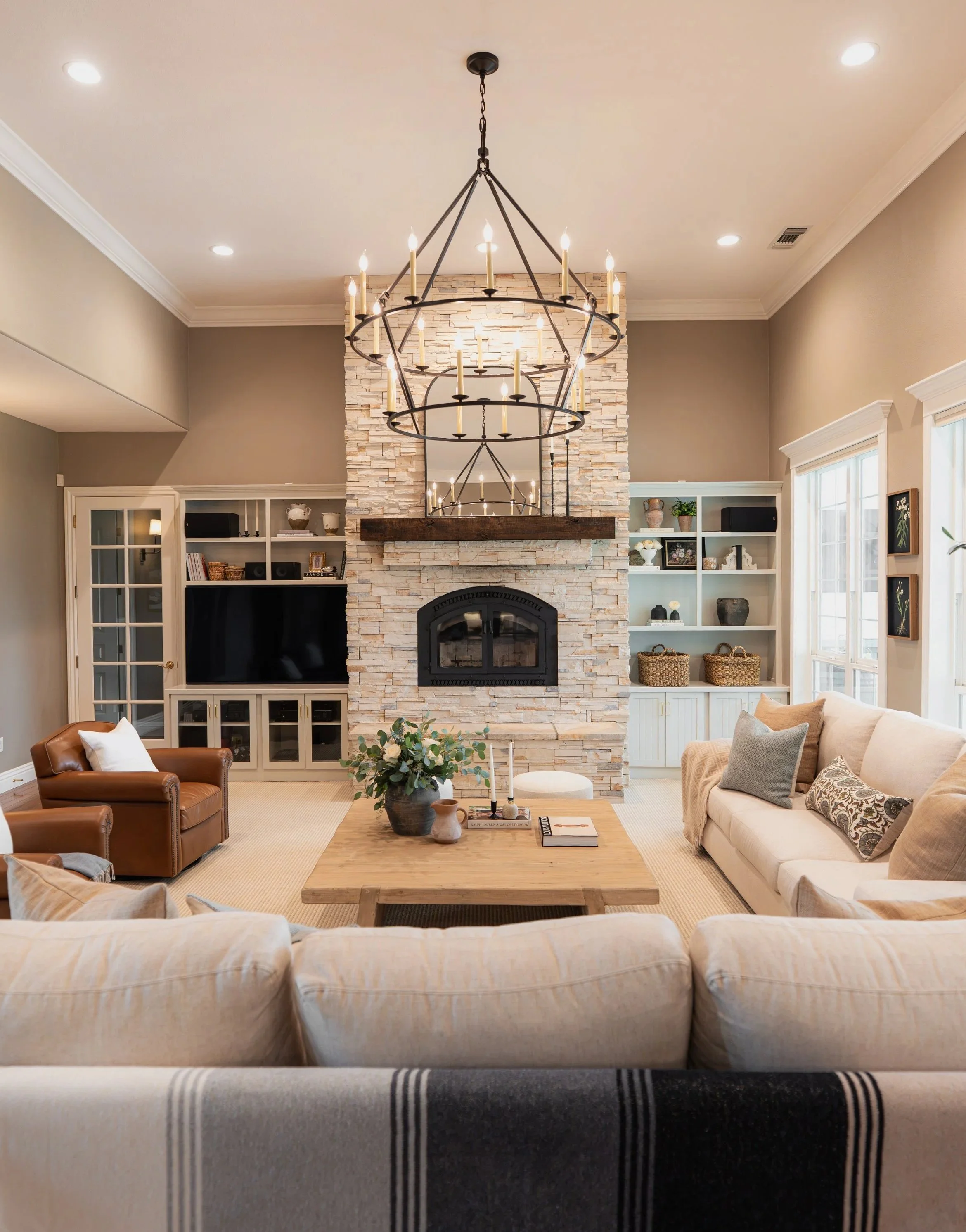 Stone Hearth Lounge