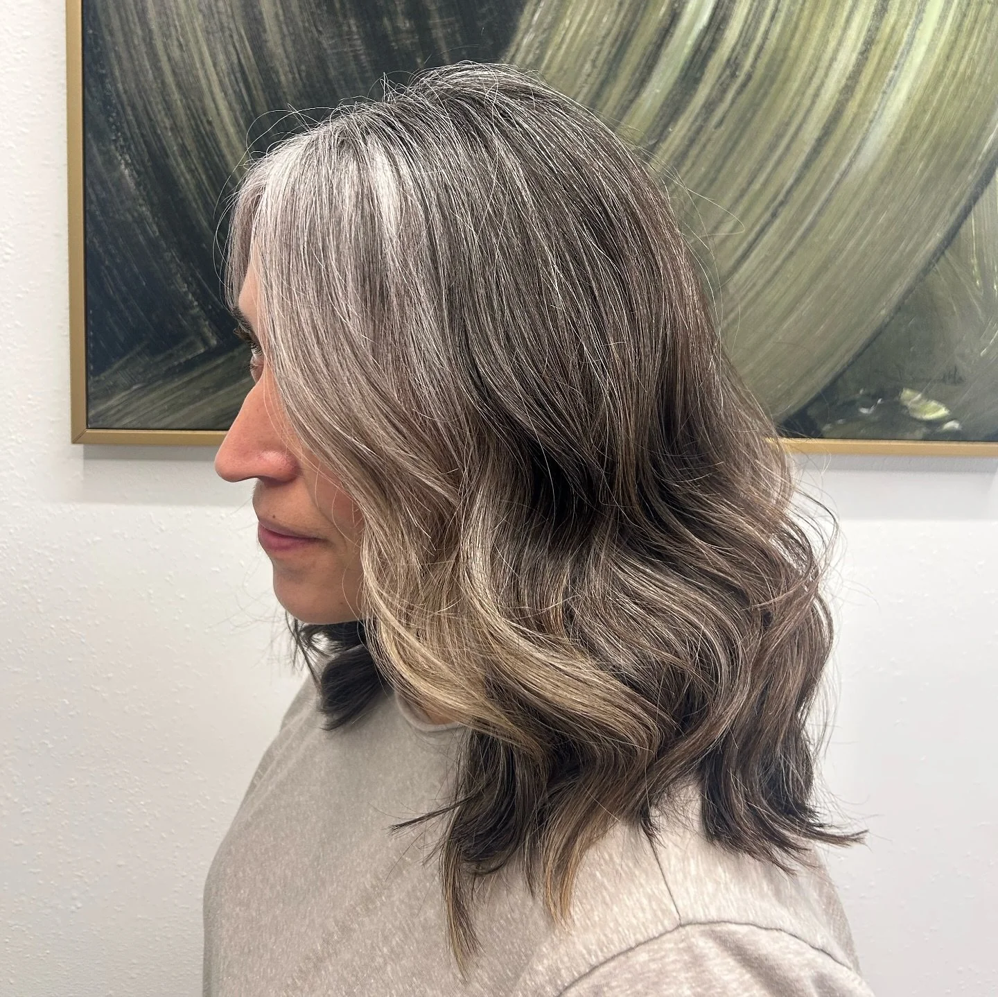 Sometimes growing your color out and living with your gray can be so liberating. Letting those grays shine bright can be so beautiful and there are so many different ways to do it. This is an every 12-14 week gloss to keep the brassy tones out and ke