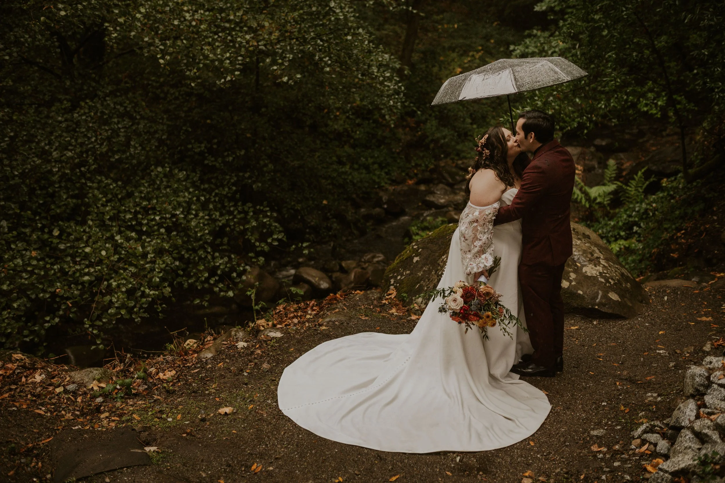 Romantic Rainy Wedding at Saratoga Springs Wedding &amp; Events