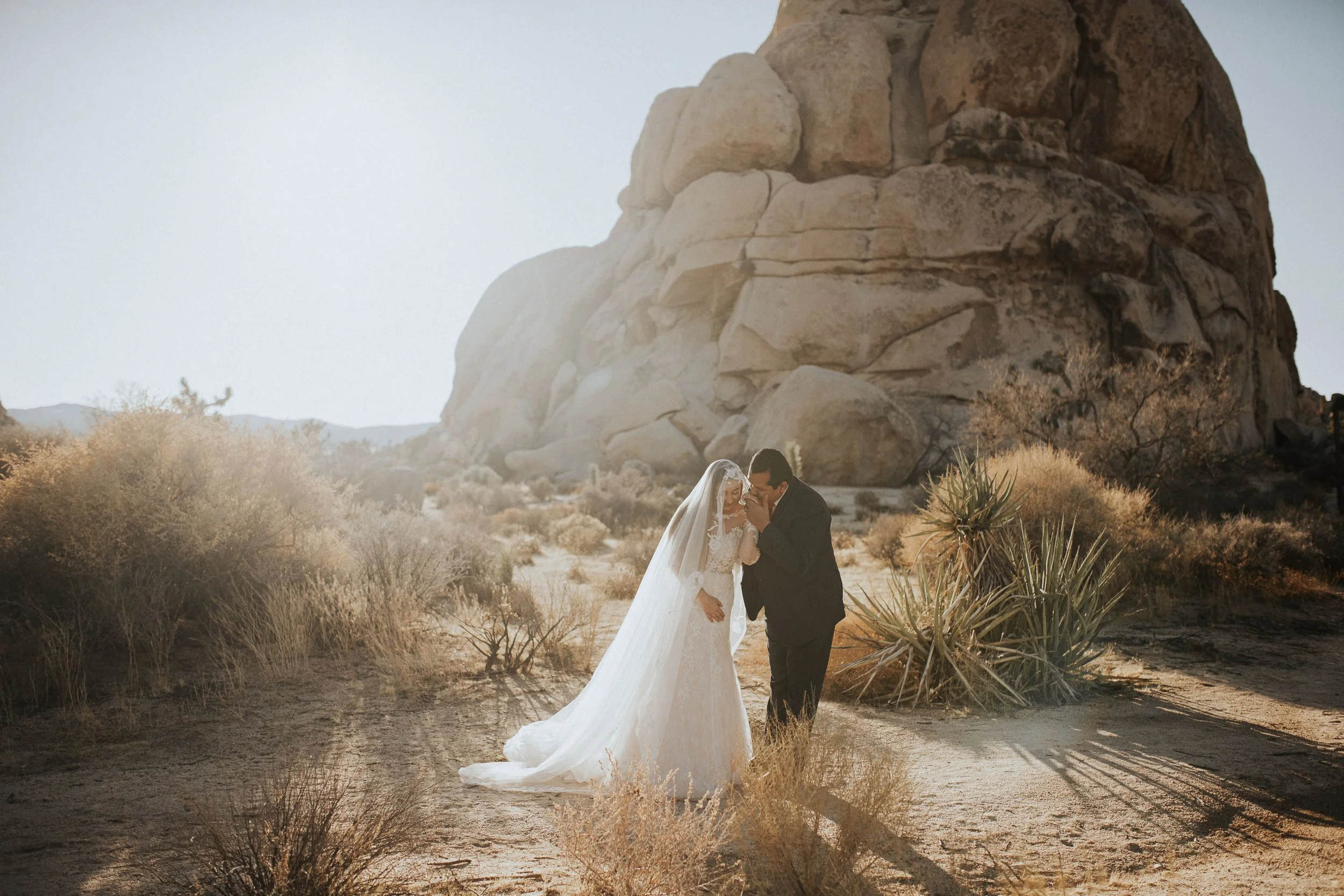 elopement-photographers-near-me-juju-photography-14.jpeg