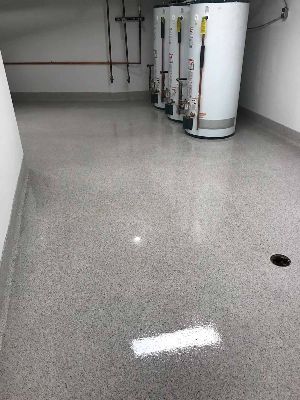 Basalt Commercial Mechanical Seamless Floor.jpg