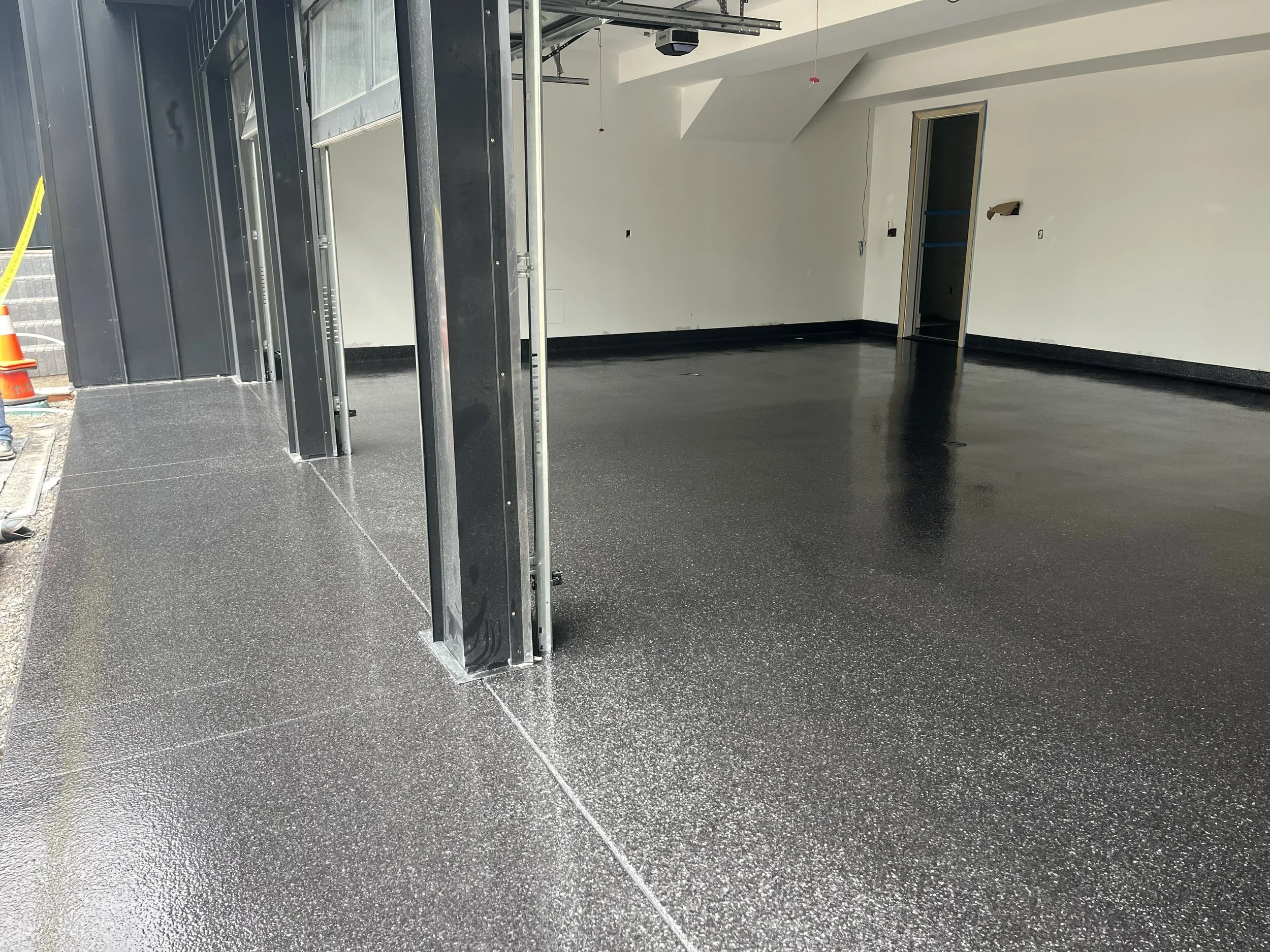 Carbon Marble Residential Garage Polyaspartic.jpg