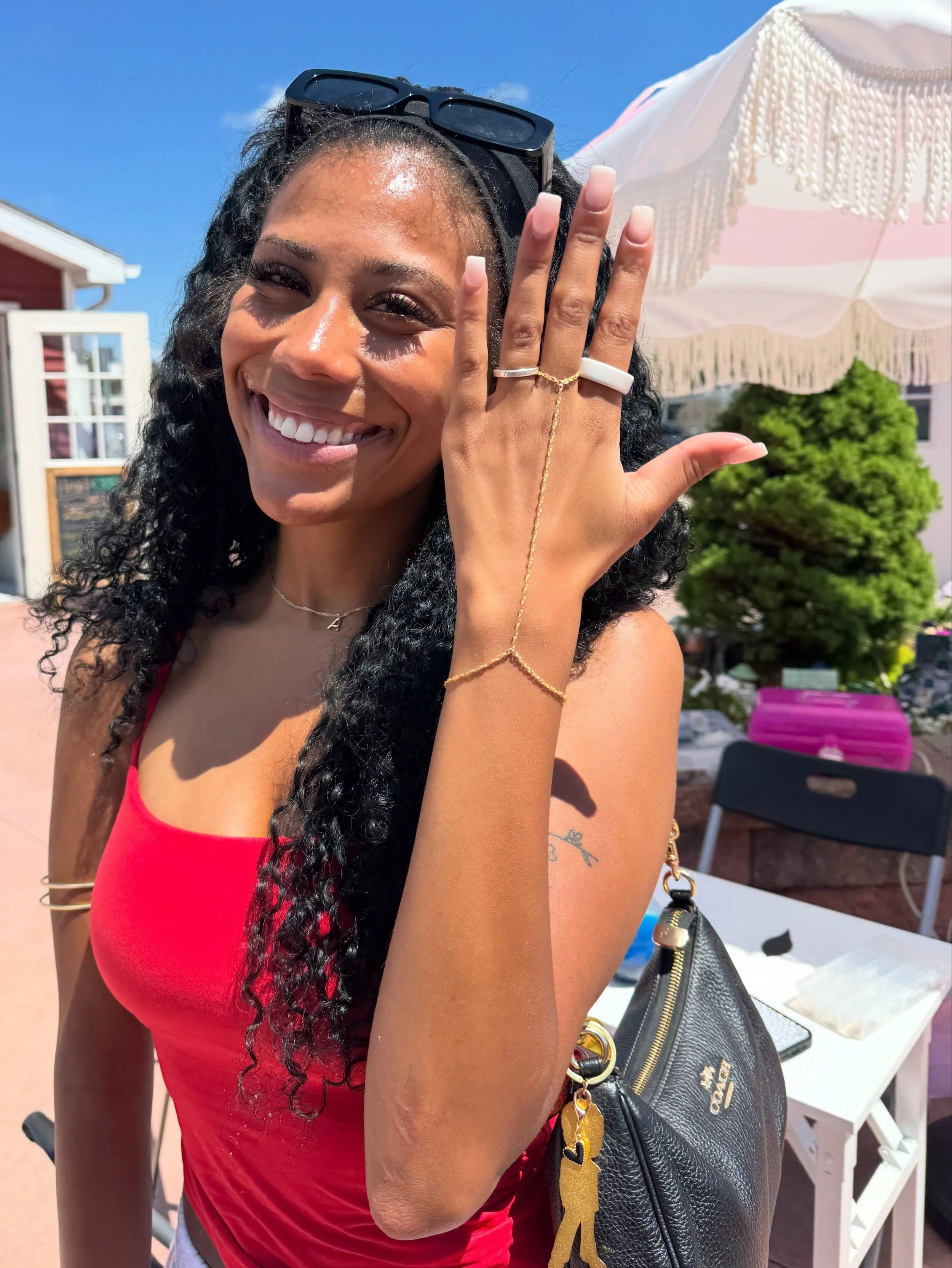Blue skies, happy faces, and permanent jewelry all afternoon long. ☀️✨

Days like today remind me why I love what I do. Thanks to everyone who came out to the Grand Chalet Shops and got spark&rsquo;d. ✨💫