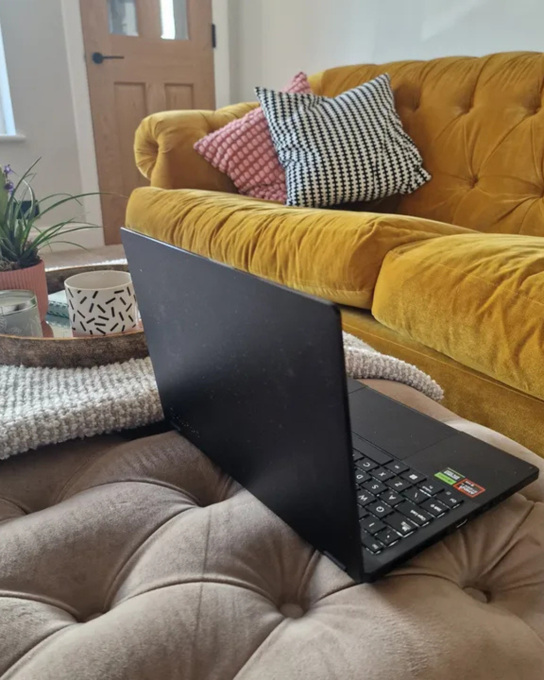 Professional social media management for small business owners working remotely