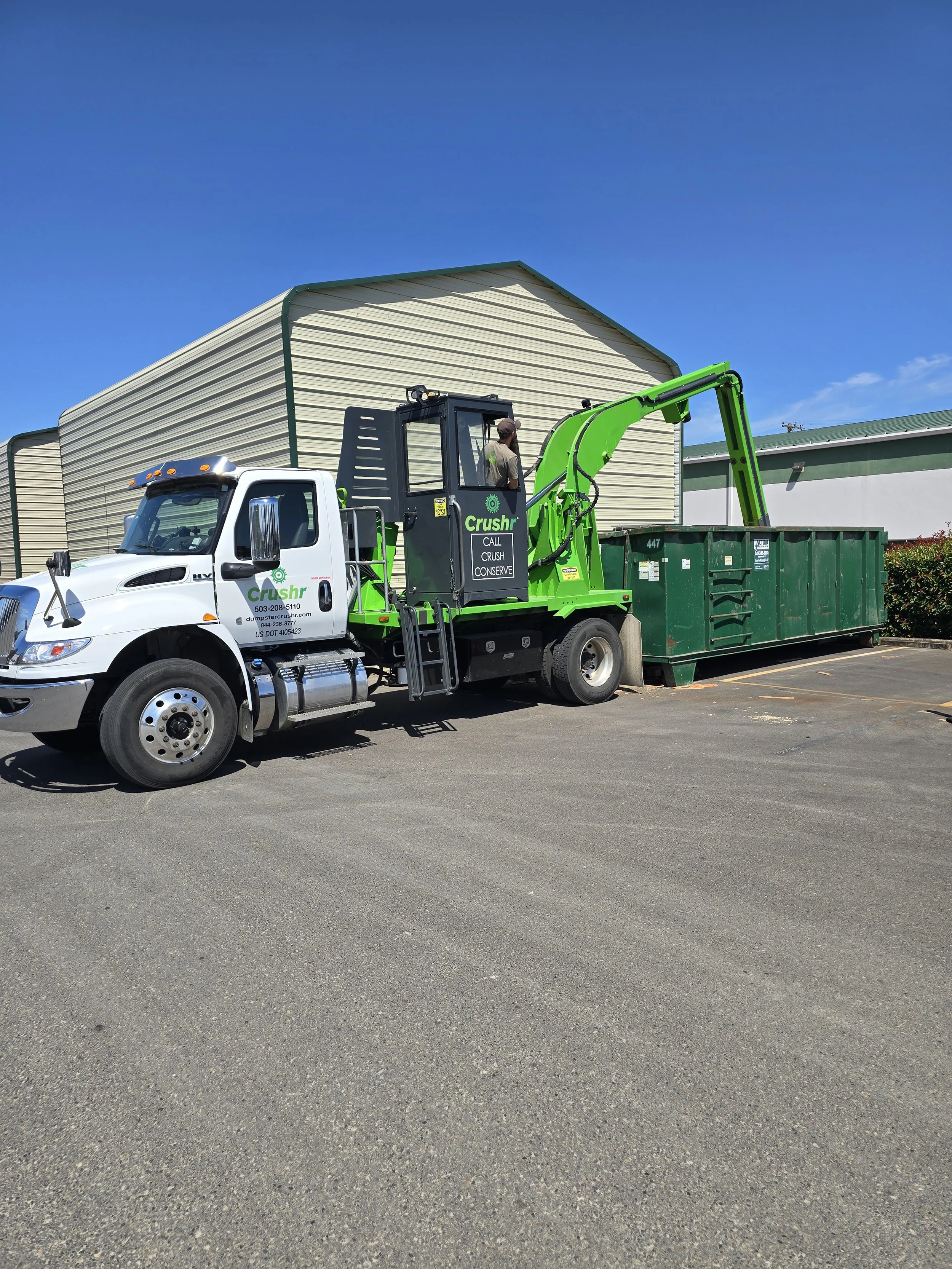 Oranssi carpenter using bench saw