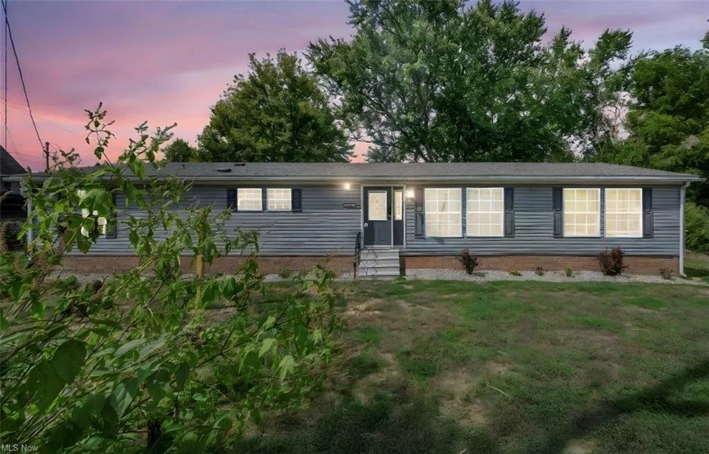 Beautiful Ranch in Lakemore I helped my buyers find 