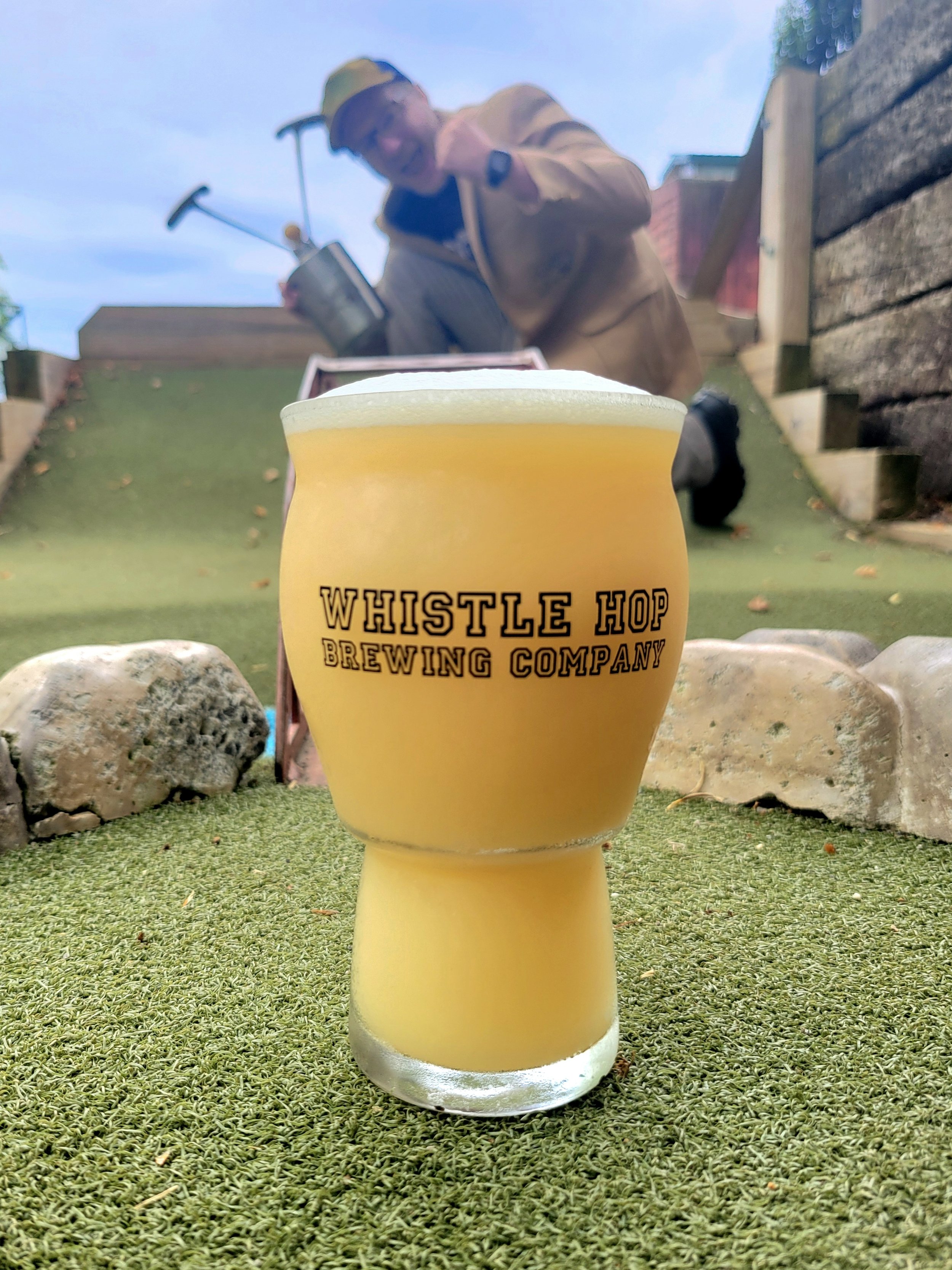 GOLDEN JACKET [Hazy IPA]