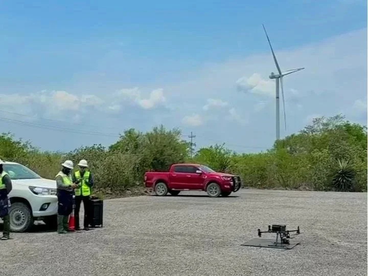 Inspección de aerogeneradores con drones DJI