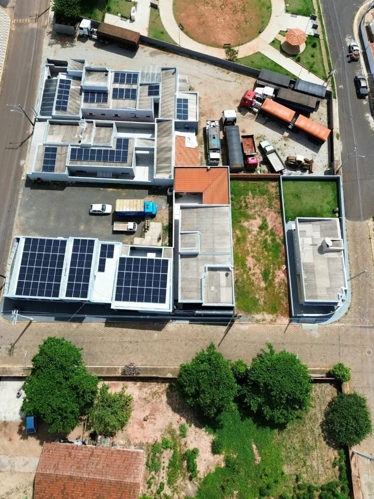 Paneles solares instalados en una casa