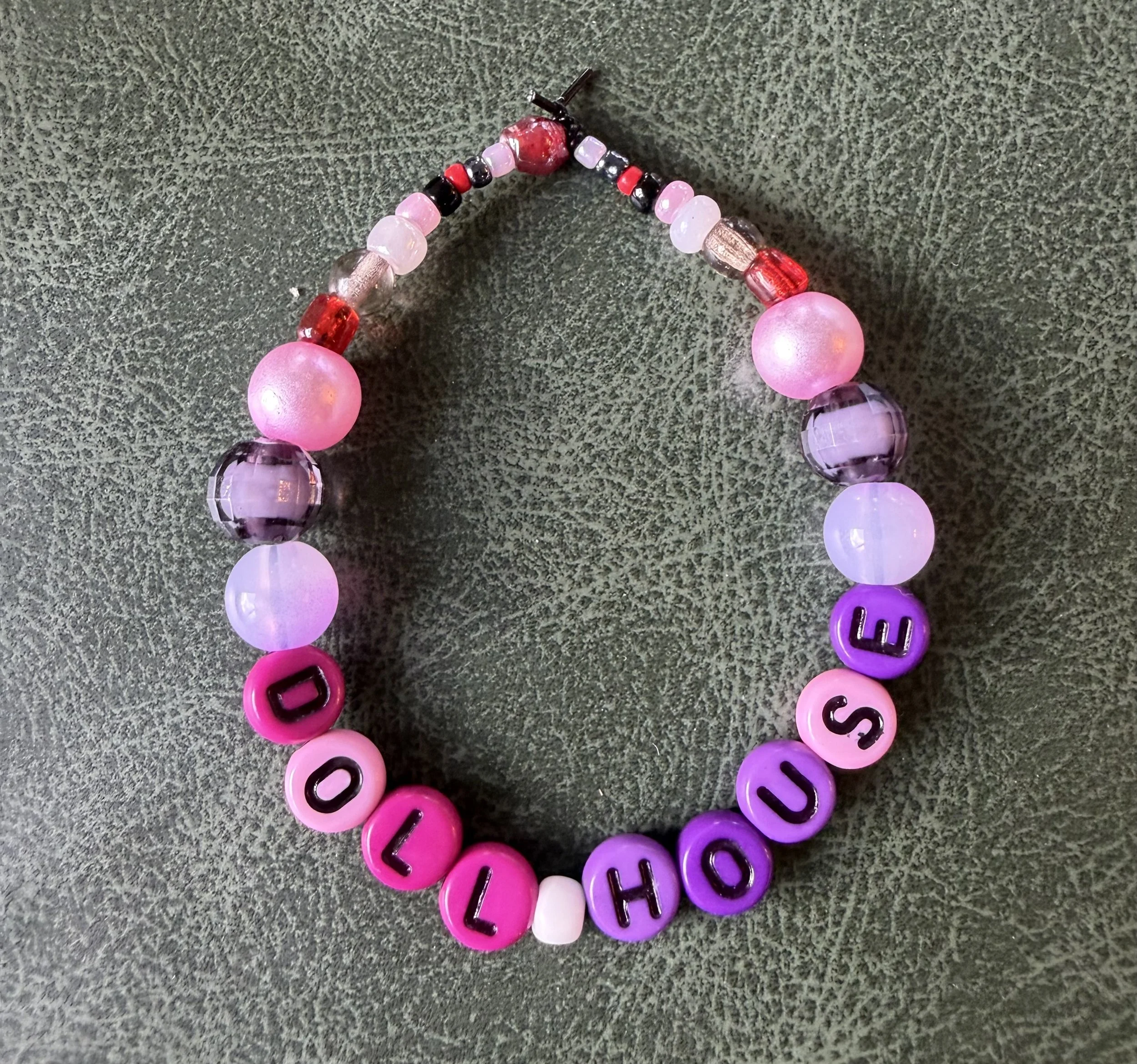 Dollhouse bracelet, small