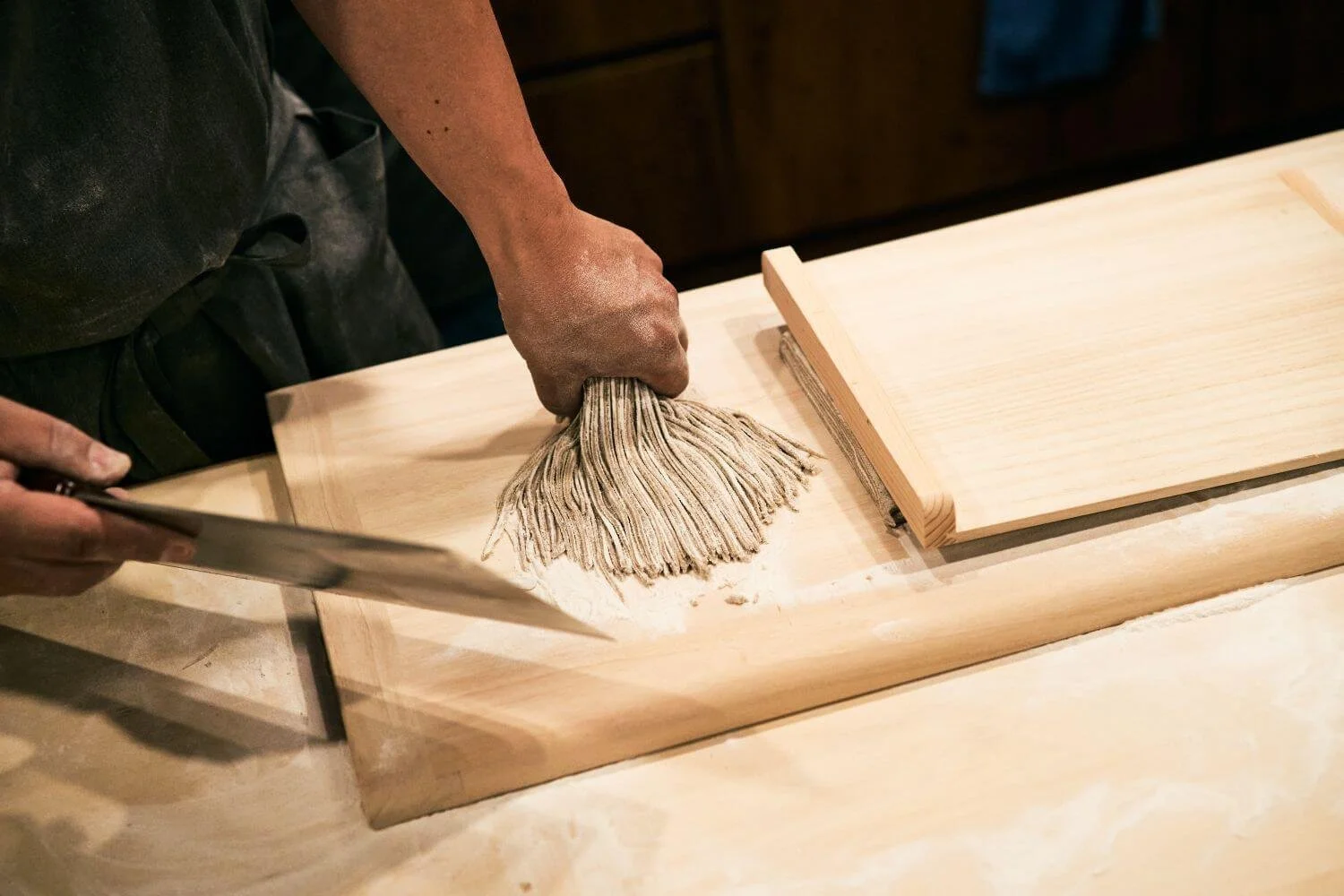 Azumoni soba noodles workshop for Tabi Trails tour group