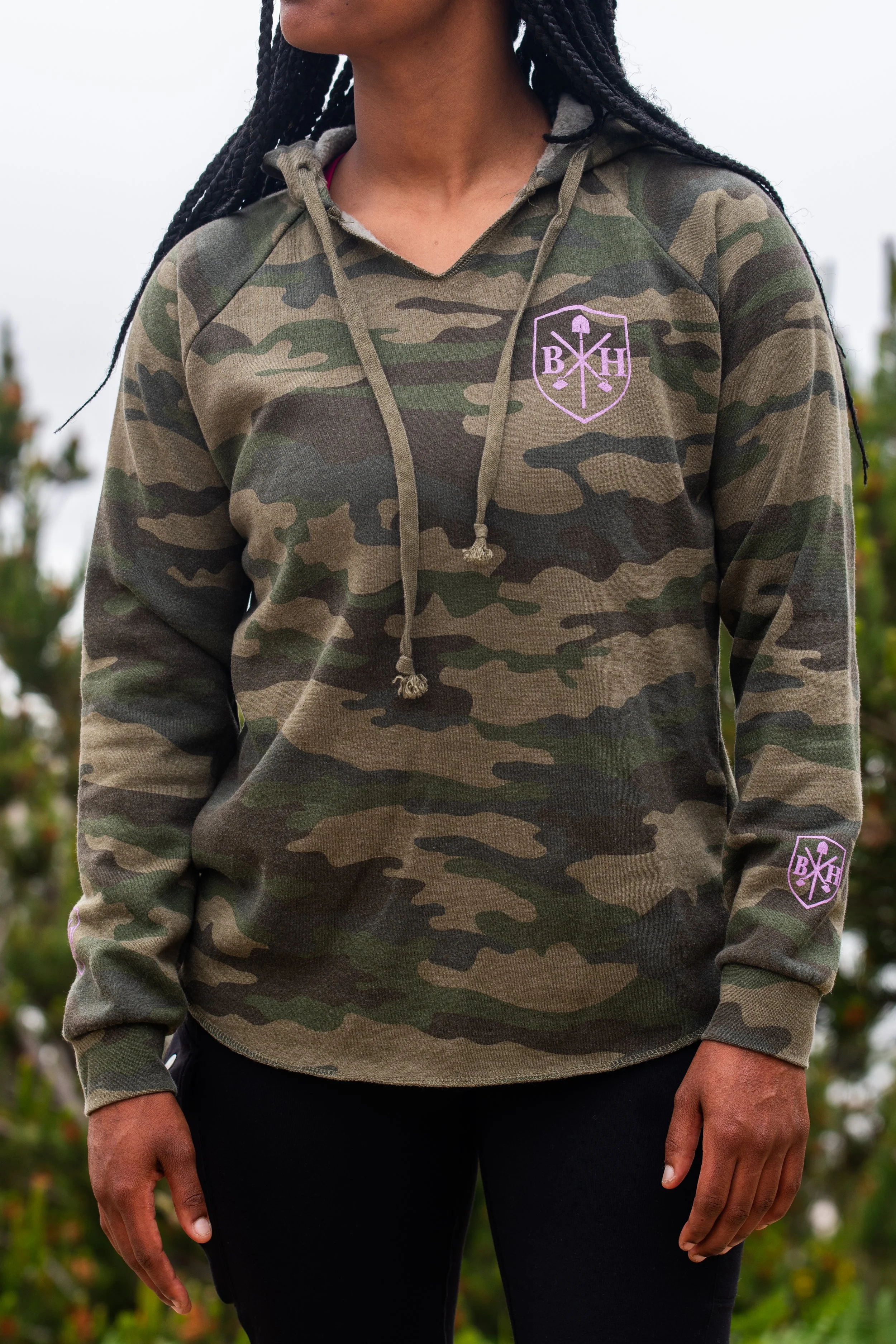 Bros and Hoes Women’s  California Wave Wash Hoodie