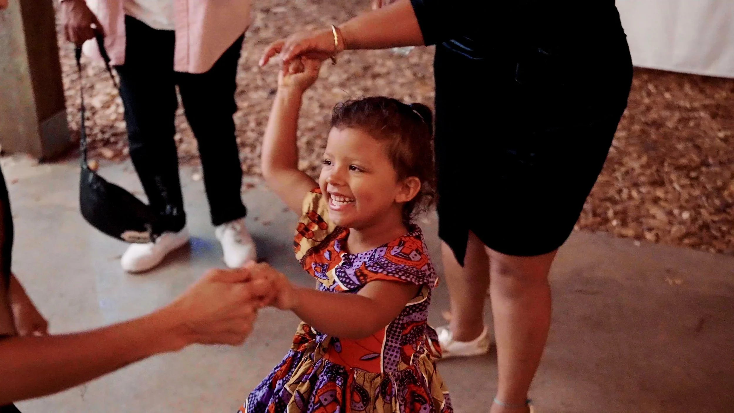 ZOE AND JEFF WEDDING @EMPRESS ESTATE 10.13.00_13_34_07.Still036.jpg