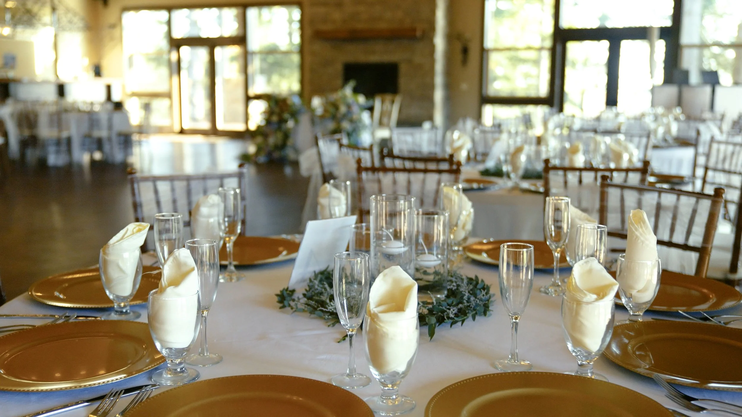 ZOE AND JEFF WEDDING @EMPRESS ESTATE 10.13.00_15_42_17.Still051.jpg