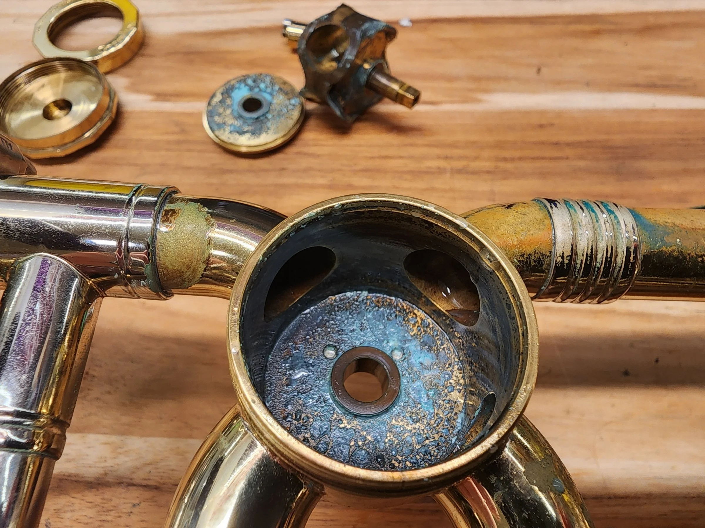 Contaminated trombone rotor
