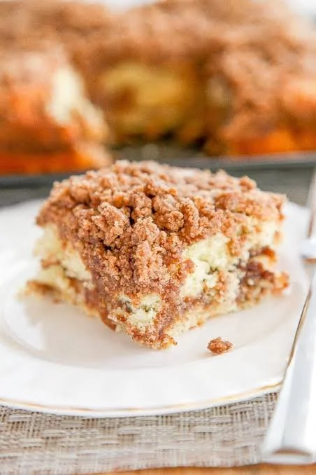 ♥ Cinnamon Crumb Coffee Cake ♥