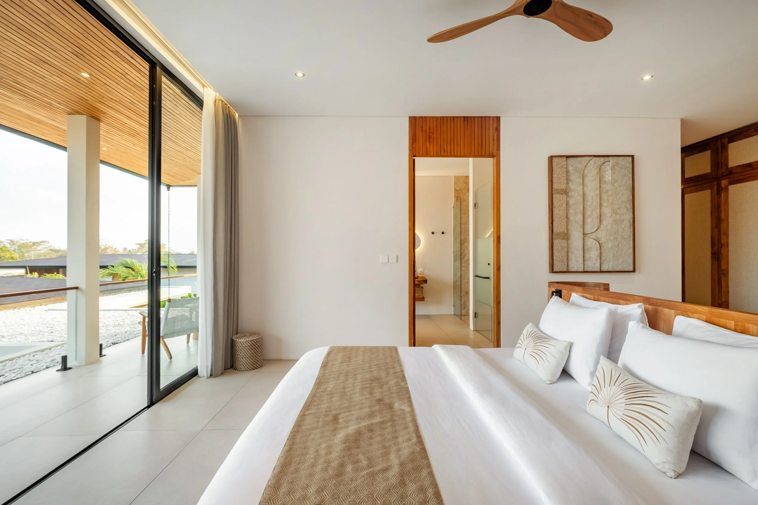 exotik-mimpi-indah-17_Master-Bedroom.jpg